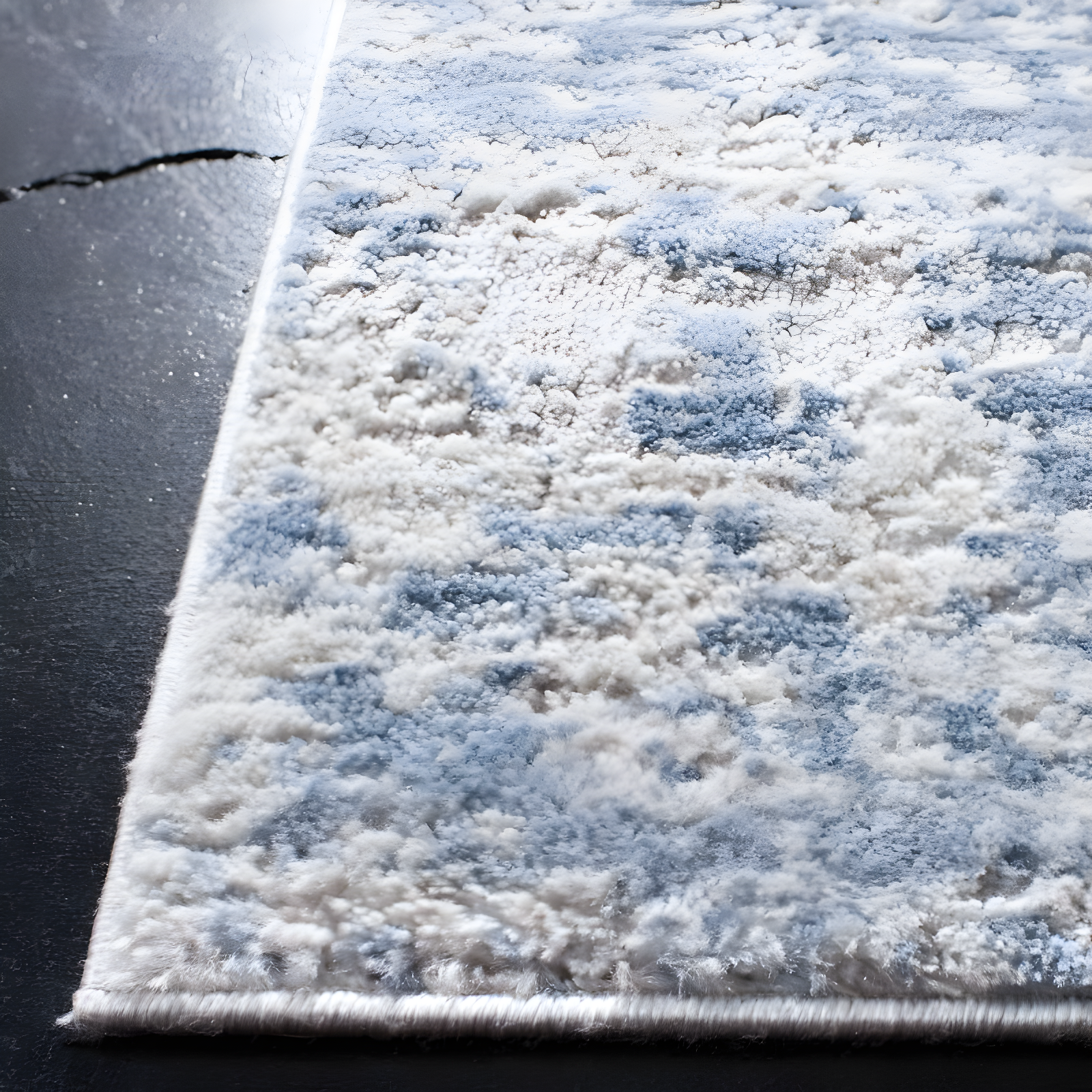 Amelia 700 ALA705 Machine Made Loomed Area Rug - Grey/Blue - 6'-0" x 9'-0" - Safavieh