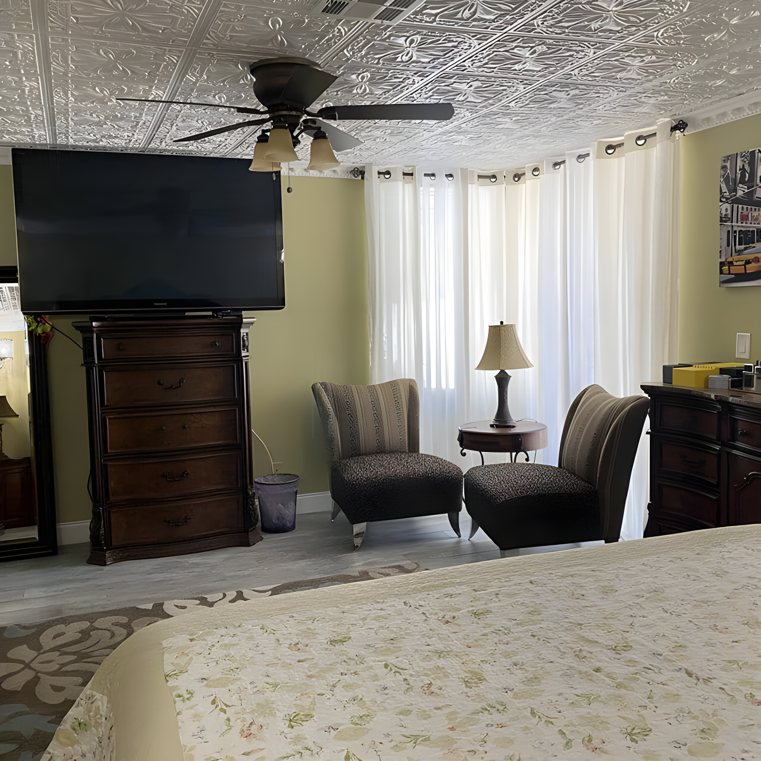 A La Maison Ceilings Lucas's Shield 19.63'' L x 19.63'' W Textured Polystyrene Glue Up Ceiling Tile (Set of 96)