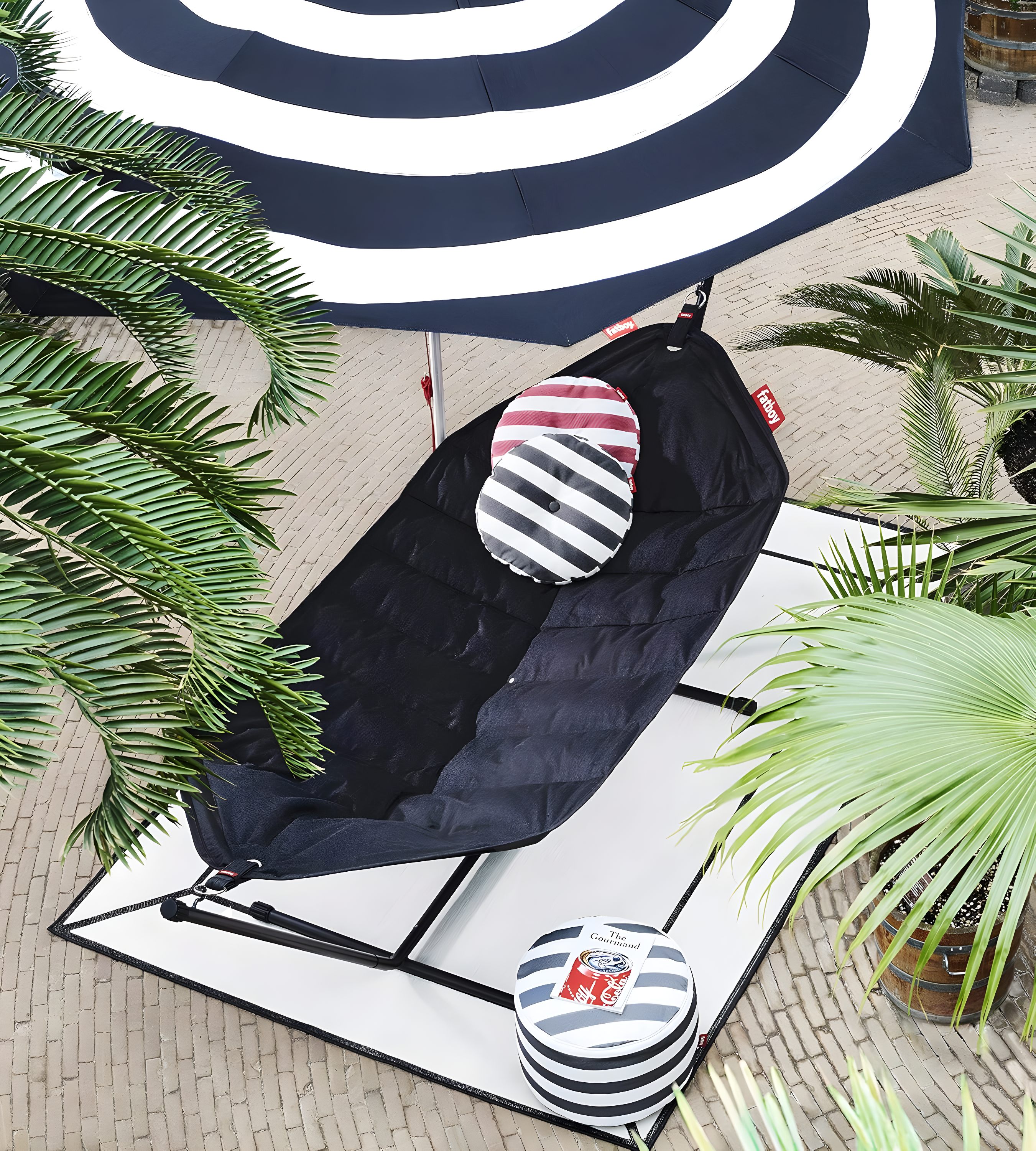 Point Outdoor Ottoman
