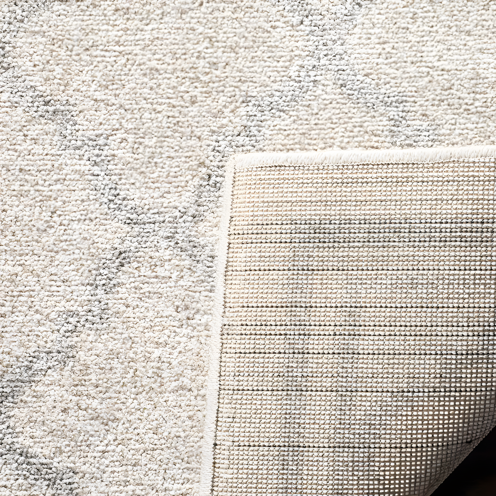 Amherst AMT422 Power Loomed Indoor Runner Rug - Beige/Light Grey - 2'3"x19' - Safavieh