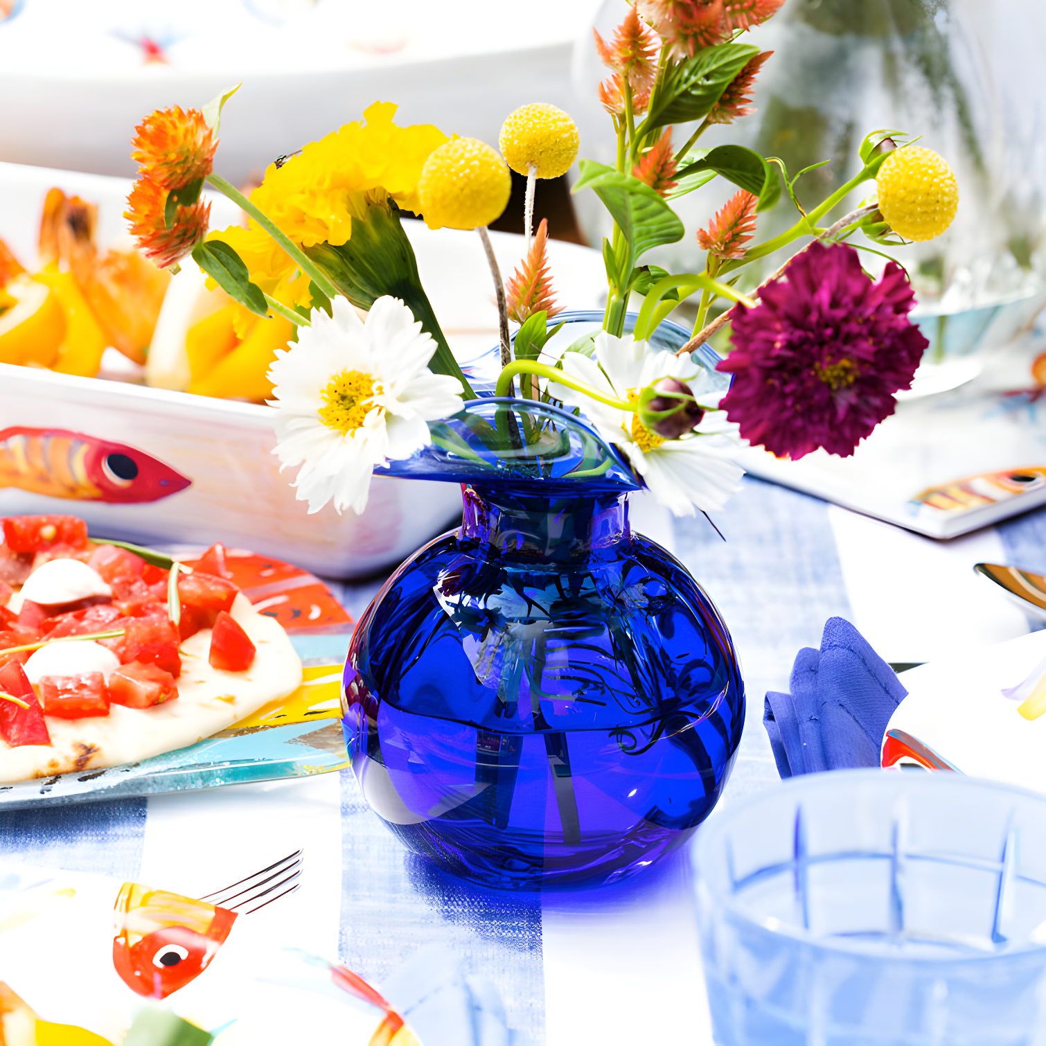 VIETRI Hibiscus Handmade Glass Table Vase