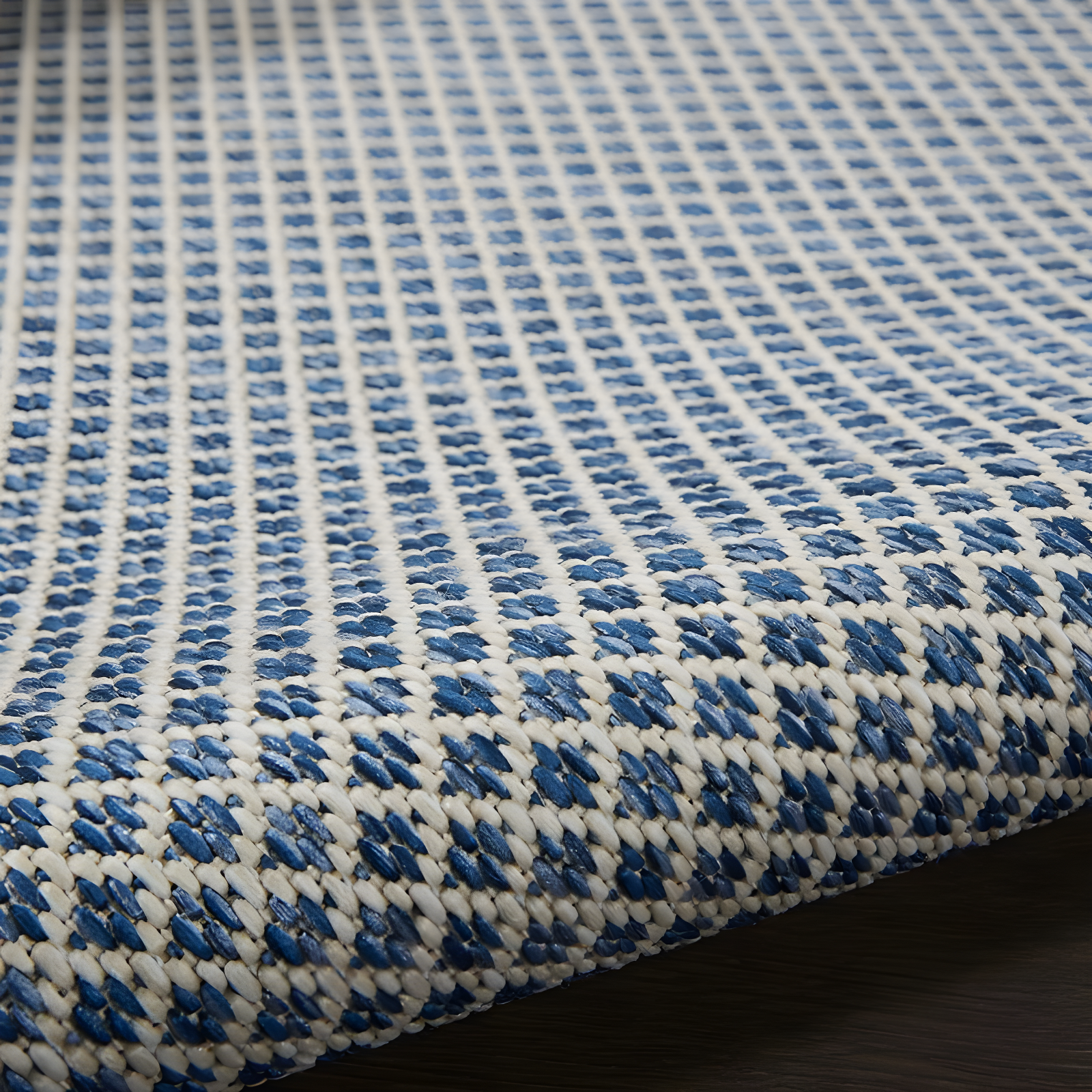 Nourison Courtyard COU01 Indoor/outdoor Area Rug - Ivory Blue 6' x 9'