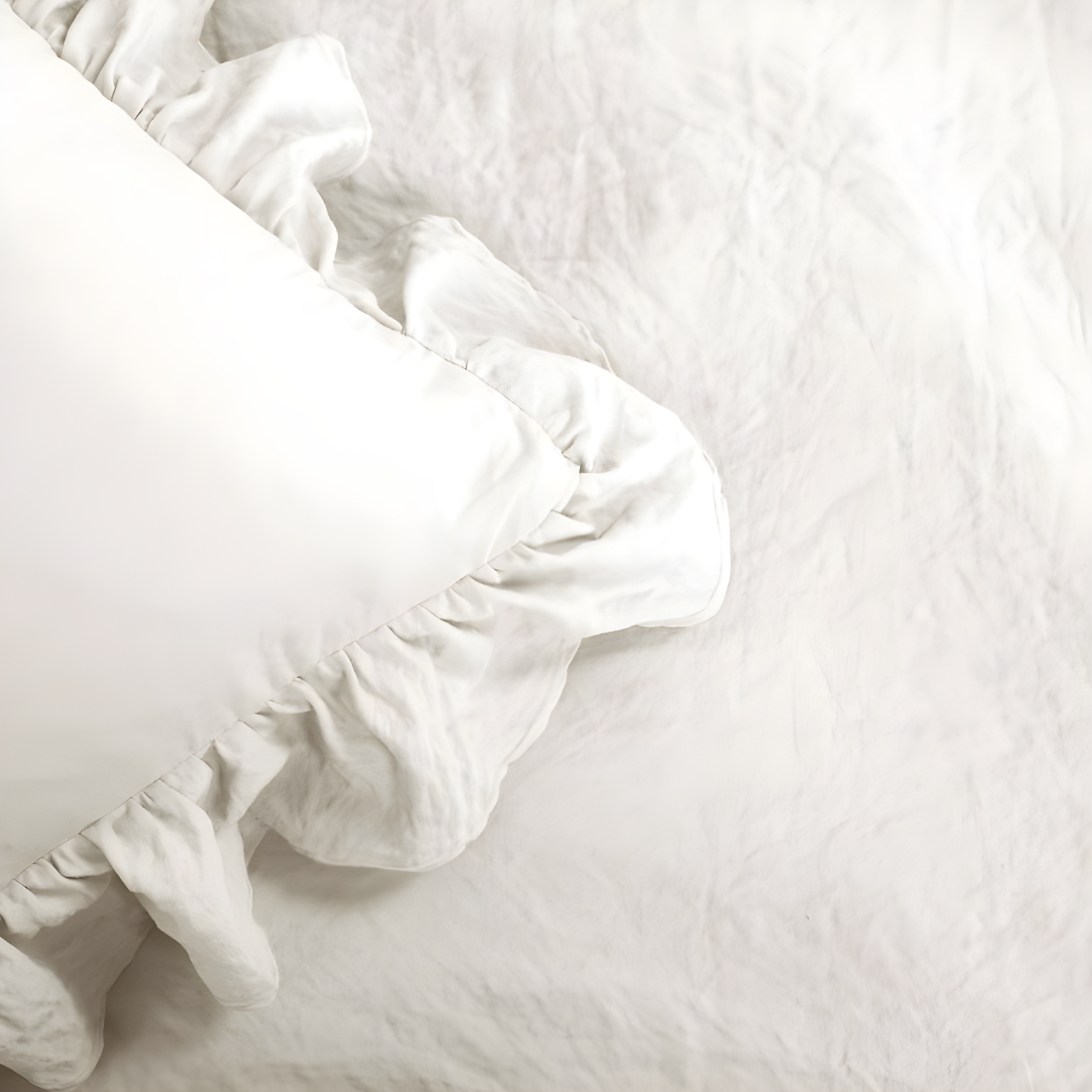 Lush Décor 3pc King Reyna Comforter Set White: Microfiber, Ruffled, OEKO-TEX Certified