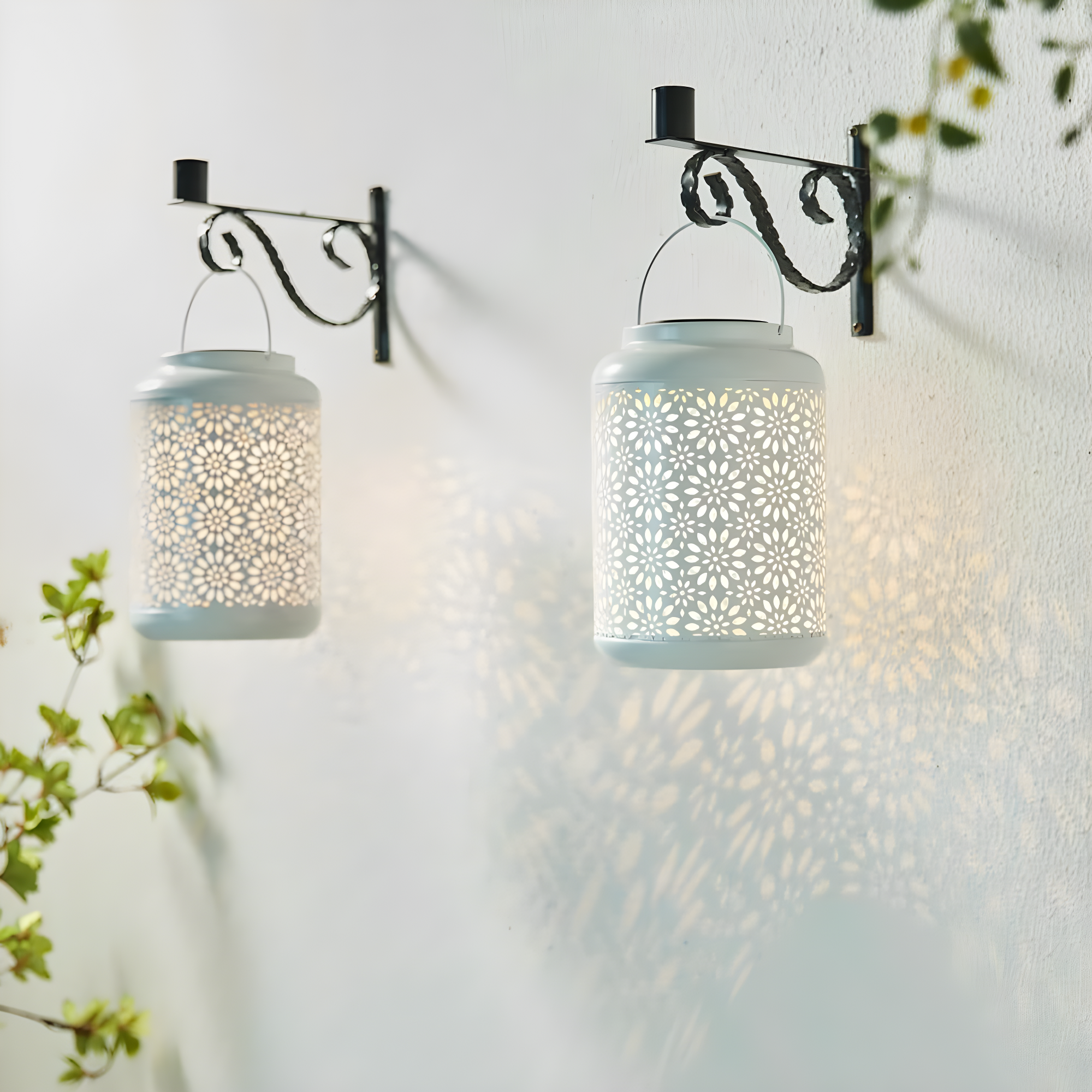 8.75'' Solar Powered Integrated LED Outdoor Lantern