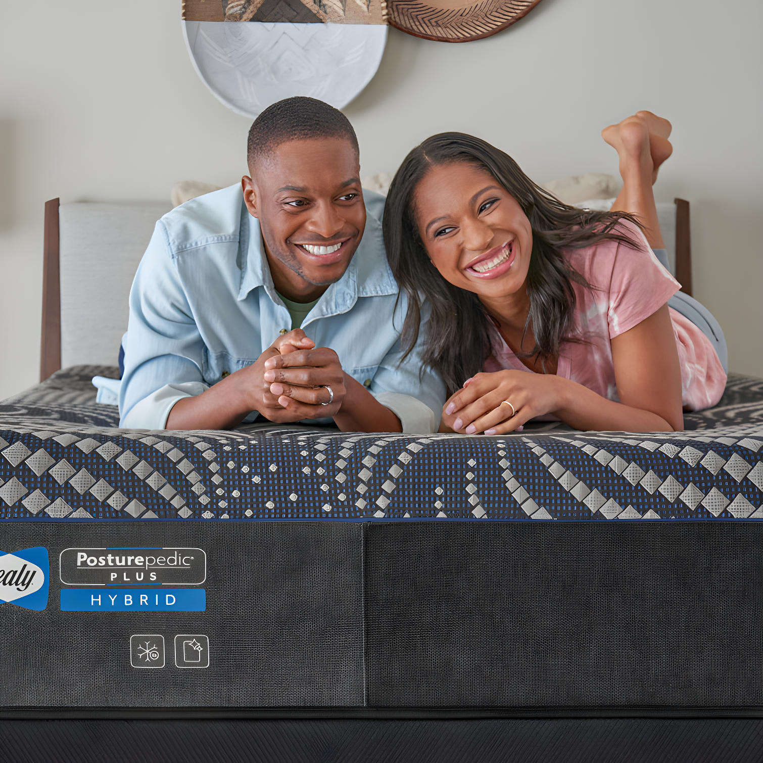 Sealy Albany 13" Medium Hybrid Mattress