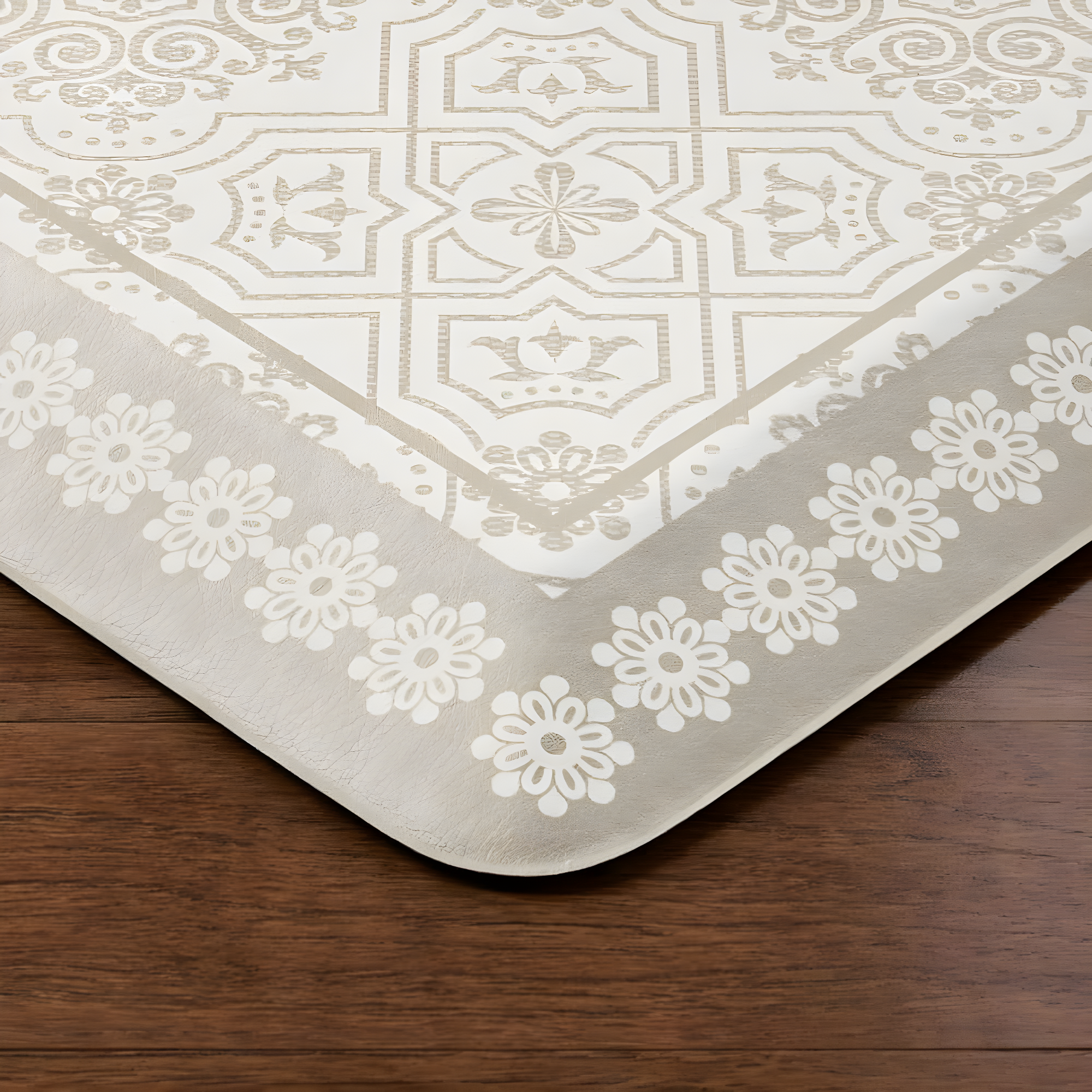 Martha Stewart MARTHA STEWART Comfort Anti Fatigue Strie Medallion Kitchen Mat 19.6”x39”