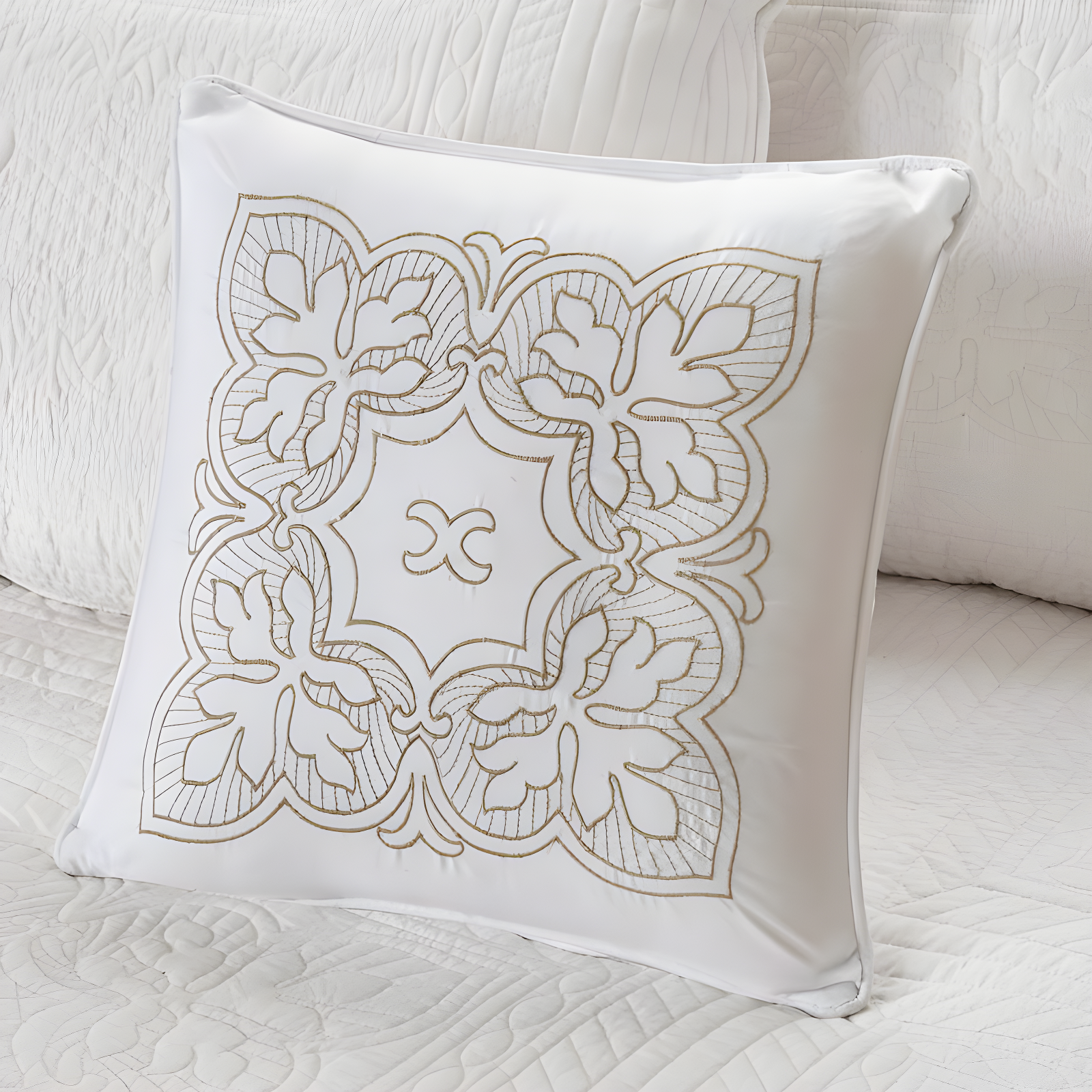 Madison Park Tuscany 6 Piece Reversible Scalloped Edge Daybed Cover Set