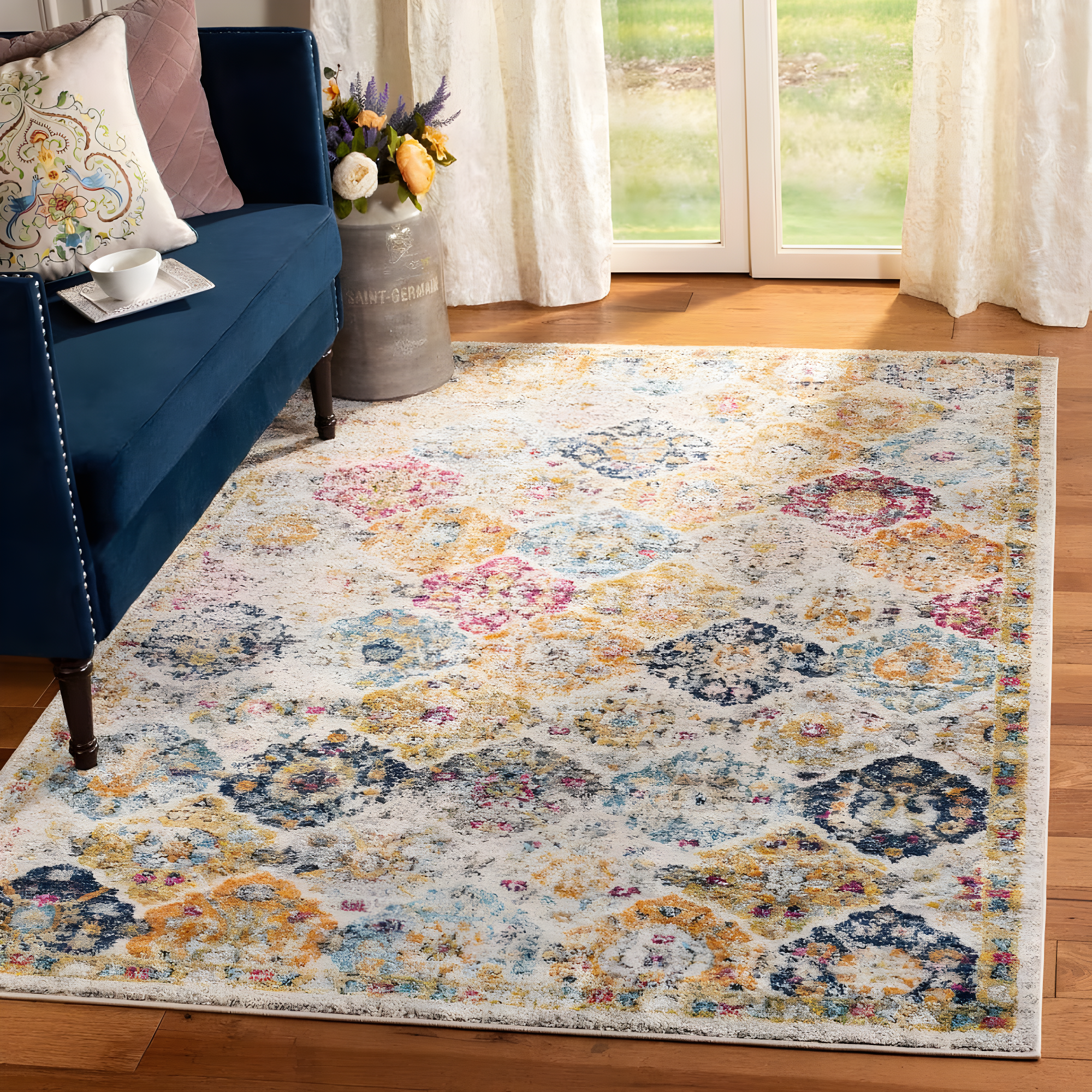 Madison MAD611 Power Loomed Indoor Area Rug - Cream/Multi - 4'x4' - Safavieh
