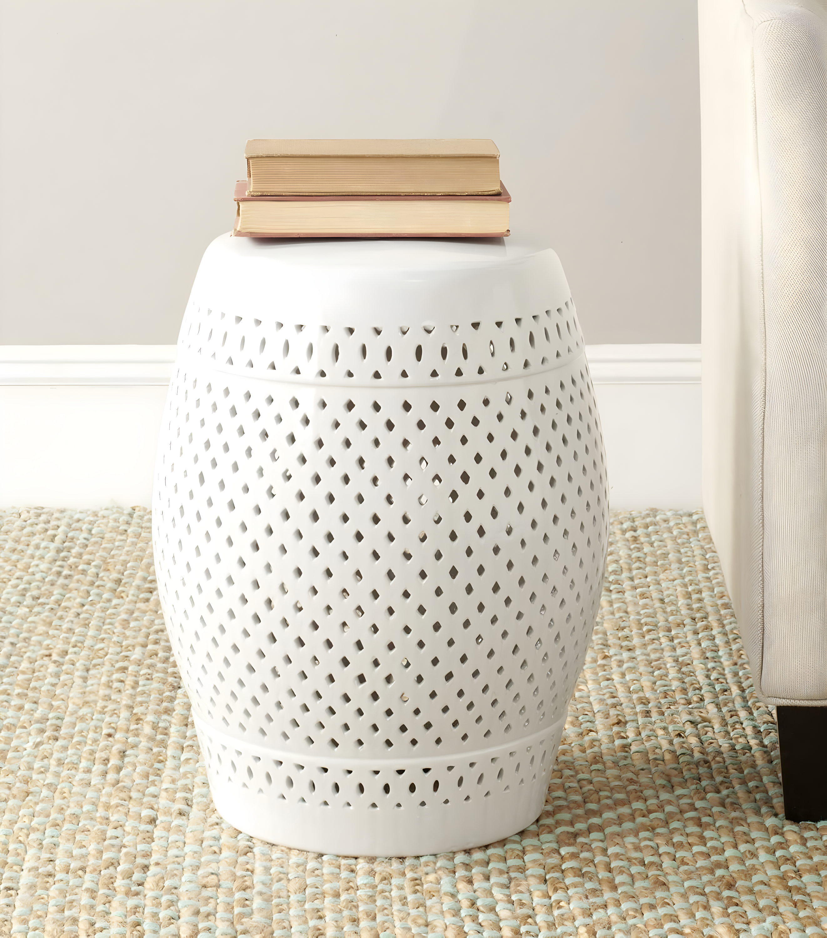 Diamond Garden Stool - Indoor/Outdoor - ACS4507 - White - Safavieh