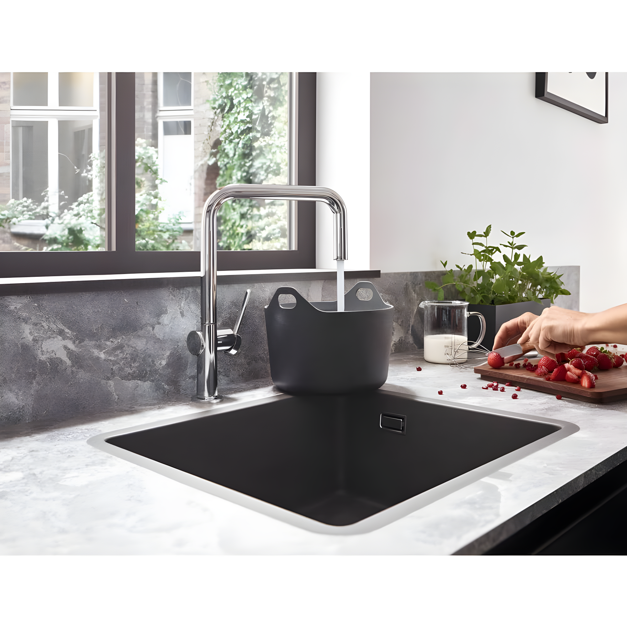 hansgrohe Talis N Kitchen Faucet, U-Style 1-Spray, 1.75 GPM