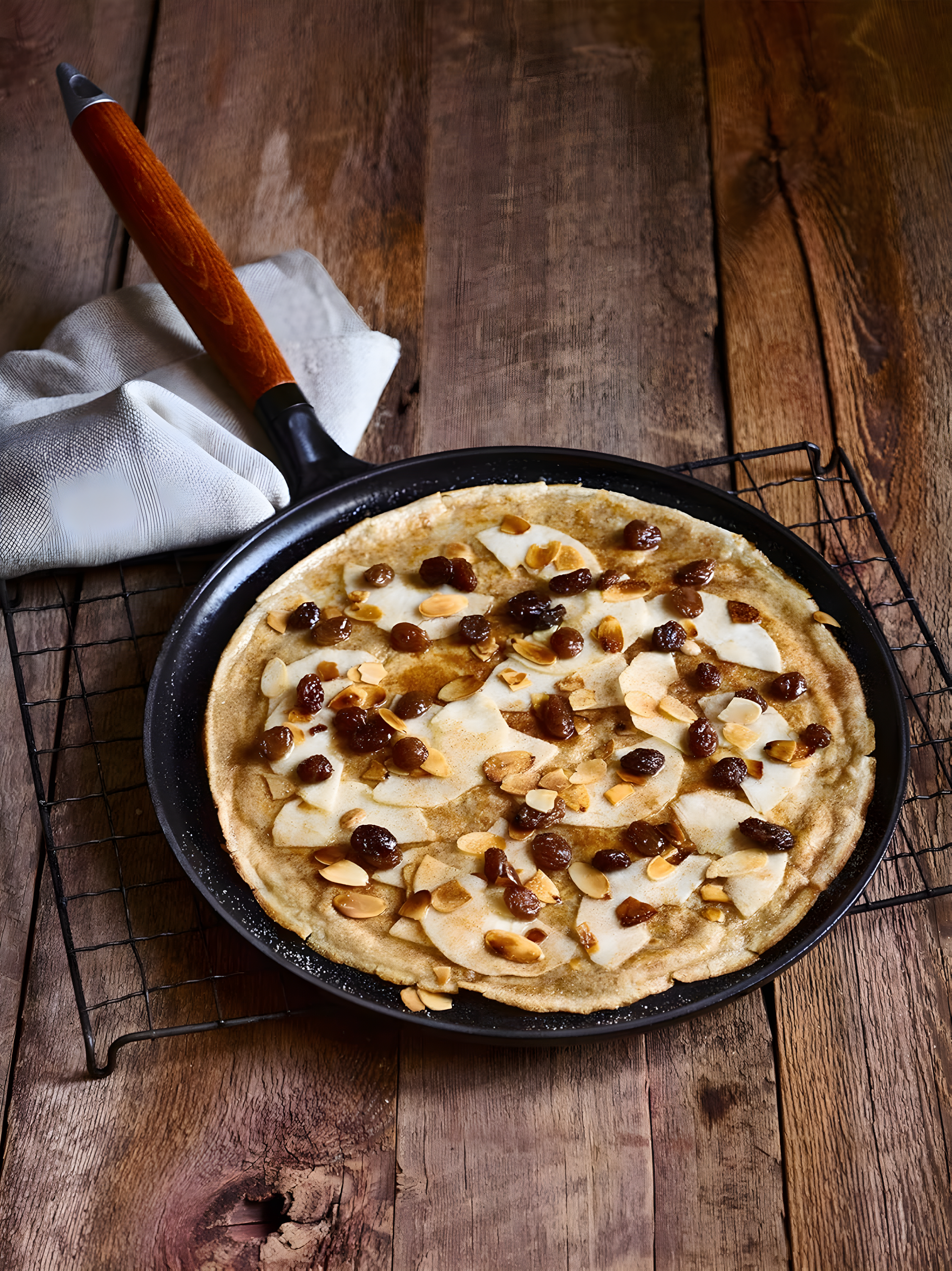 Staub ® Matte Black Cast Iron 11" Crepe Pan with Spreader and Spatula