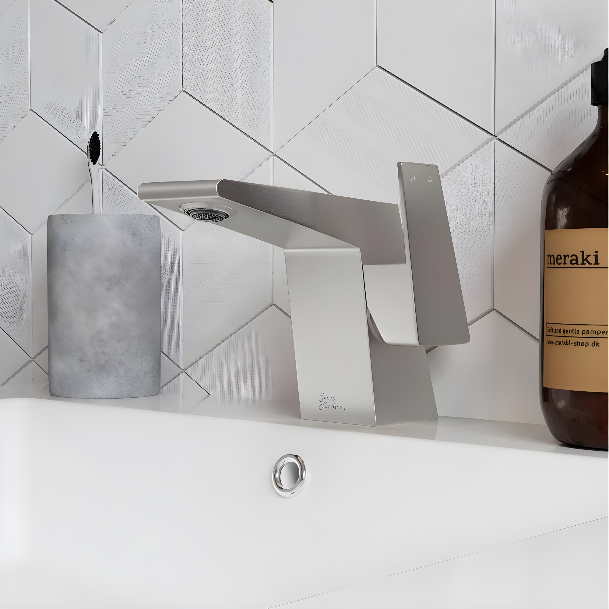Carre Single Hole, Single-Handle, Bathroom Faucet