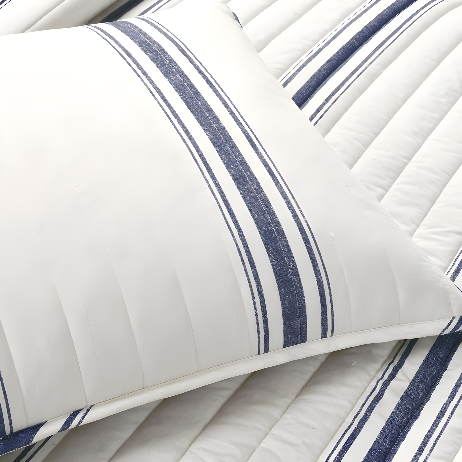 Birch Lane™ Gilroy Farmhouse / Country Cotton Striped Quilt Set