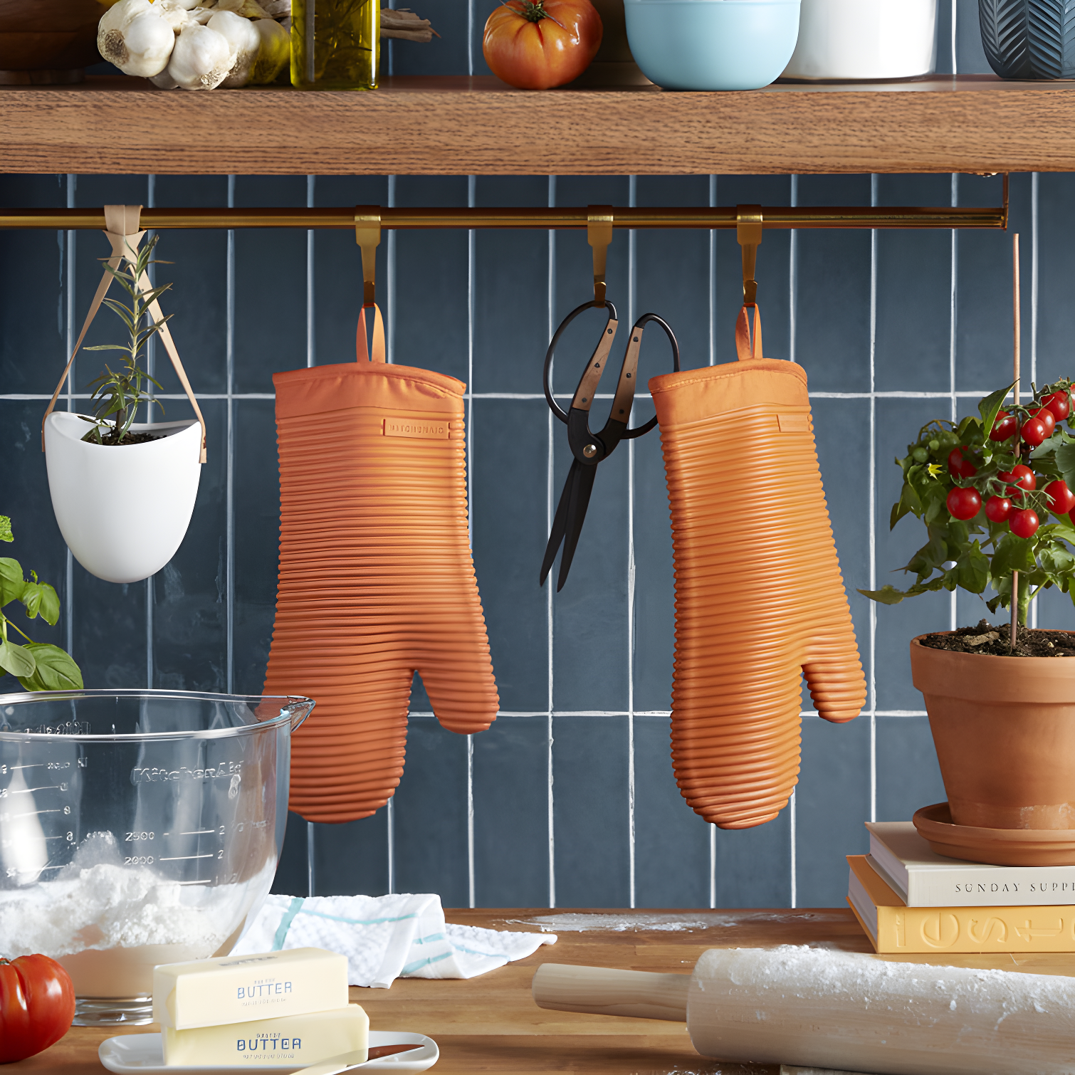 KitchenAid Milkshake Ribbed Soft Silicone Oven Mitts, Set of 2