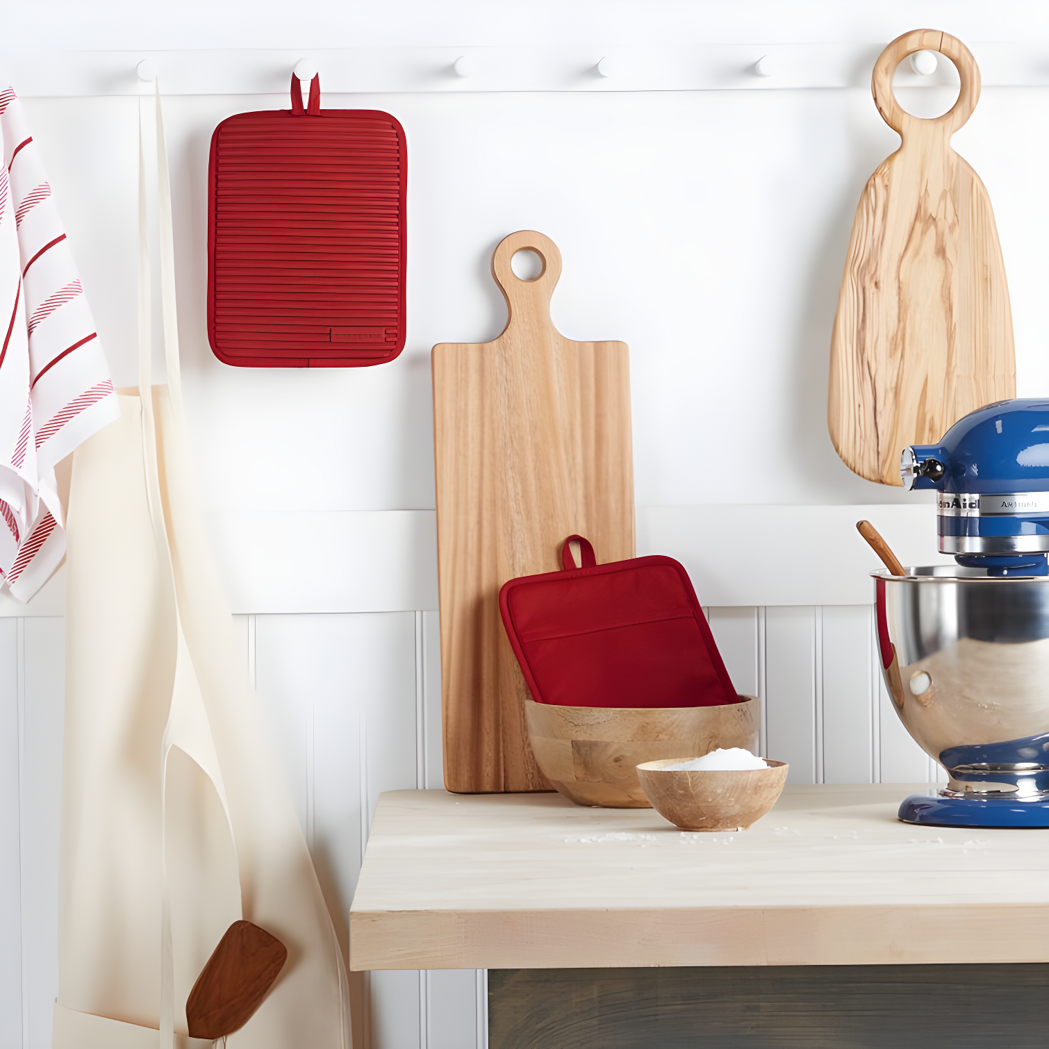 KitchenAid Milkshake Ribbed Soft Silicone Oven Mitts, Set of 2