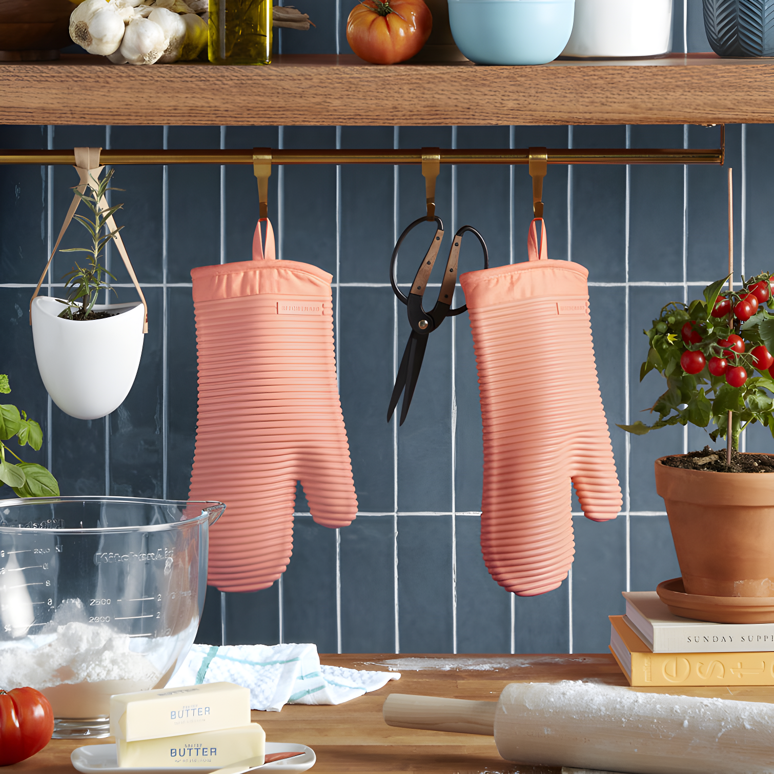 KitchenAid Milkshake Ribbed Soft Silicone Oven Mitts, Set of 2