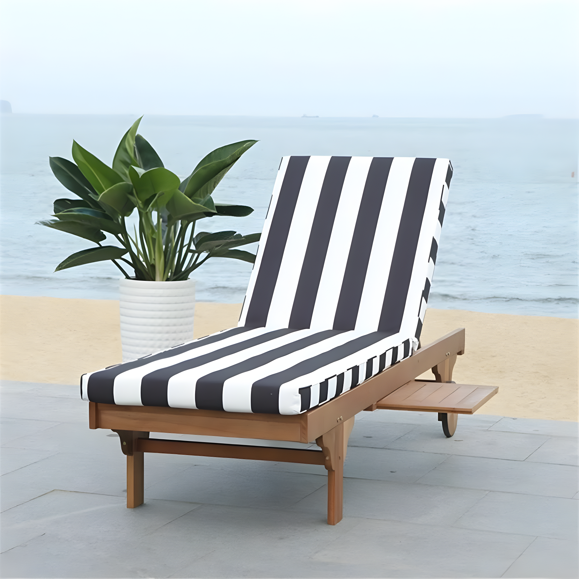 Newport Lounge Chair - Outdoor - PAT7022 - Natural/Black Stripe -Safavieh