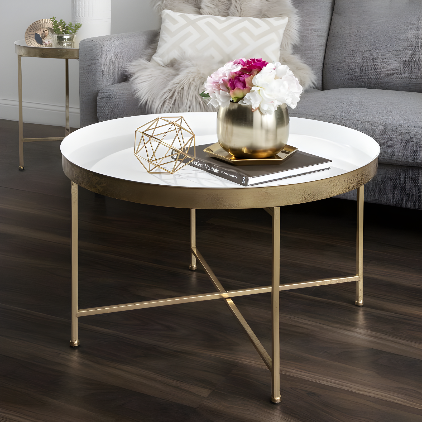 Kate and Laurel Celia Round Metal Coffee Table, 28.25x28.25x19, White and Gold