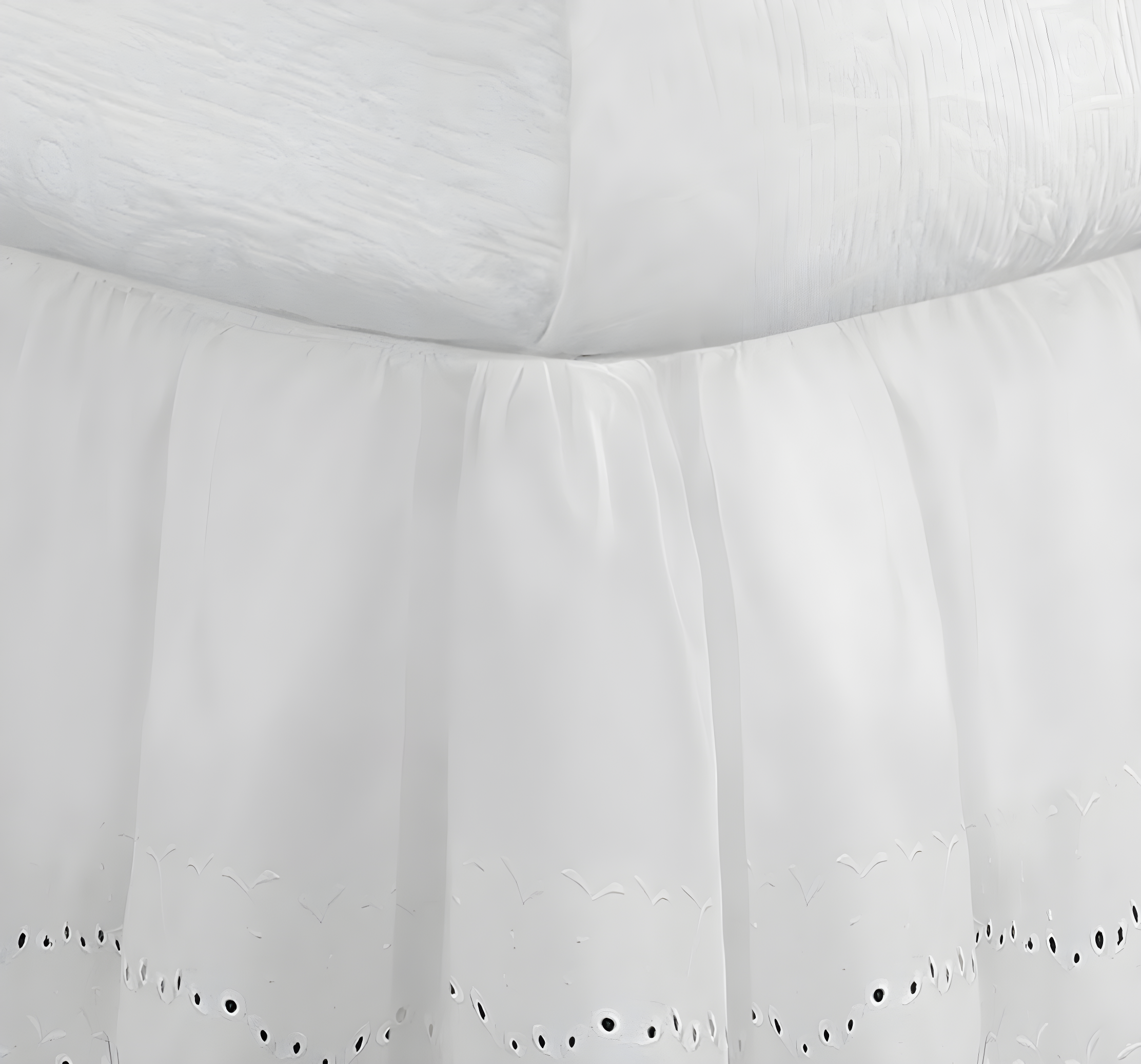 Fresh Ideas Fresh Ideas Ruffled Eyelet Bed Skirt, 14" Drop Length