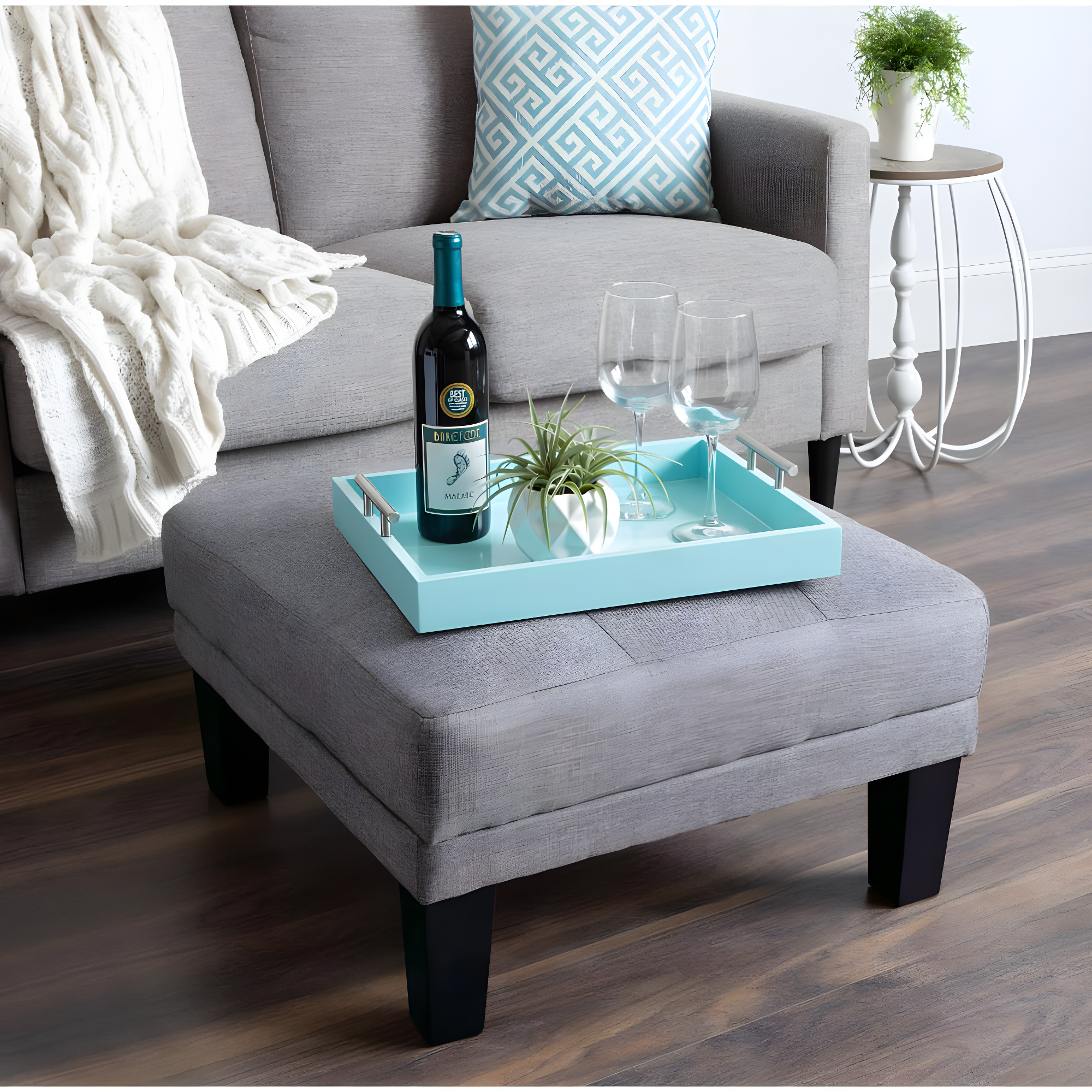 Kate and Laurel Lipton Tray, 16.5x12.25, Light Teal and Silver