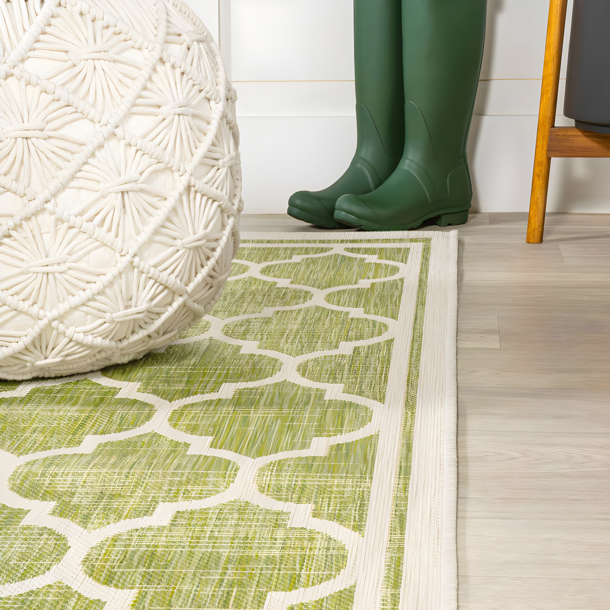 2' x 8' Trebol Moroccan Trellis Textured Weave Indoor/Outdoor Runner Rug, Green/Cream - JONATHAN Y