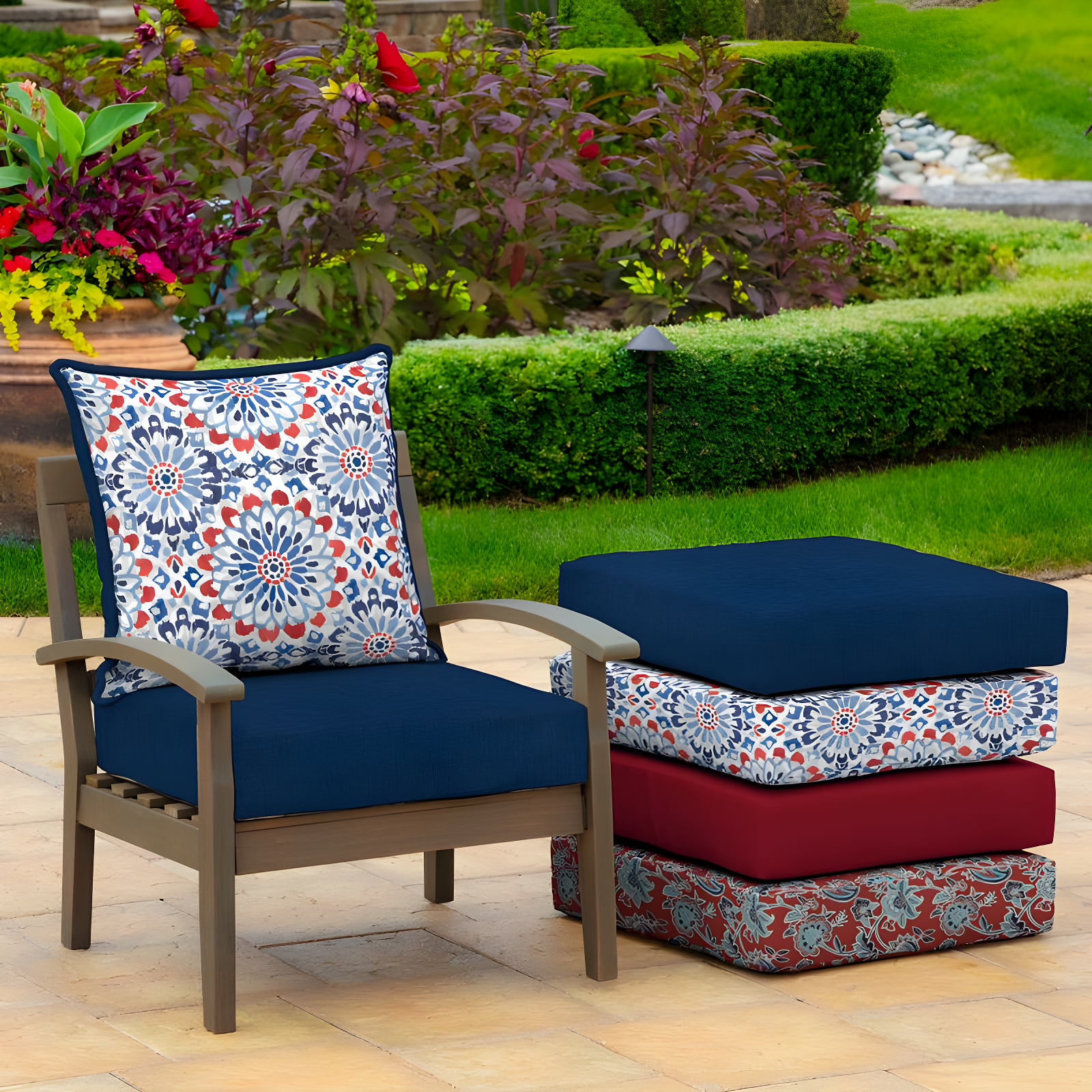 Outdoor Lounge Chair Cushion