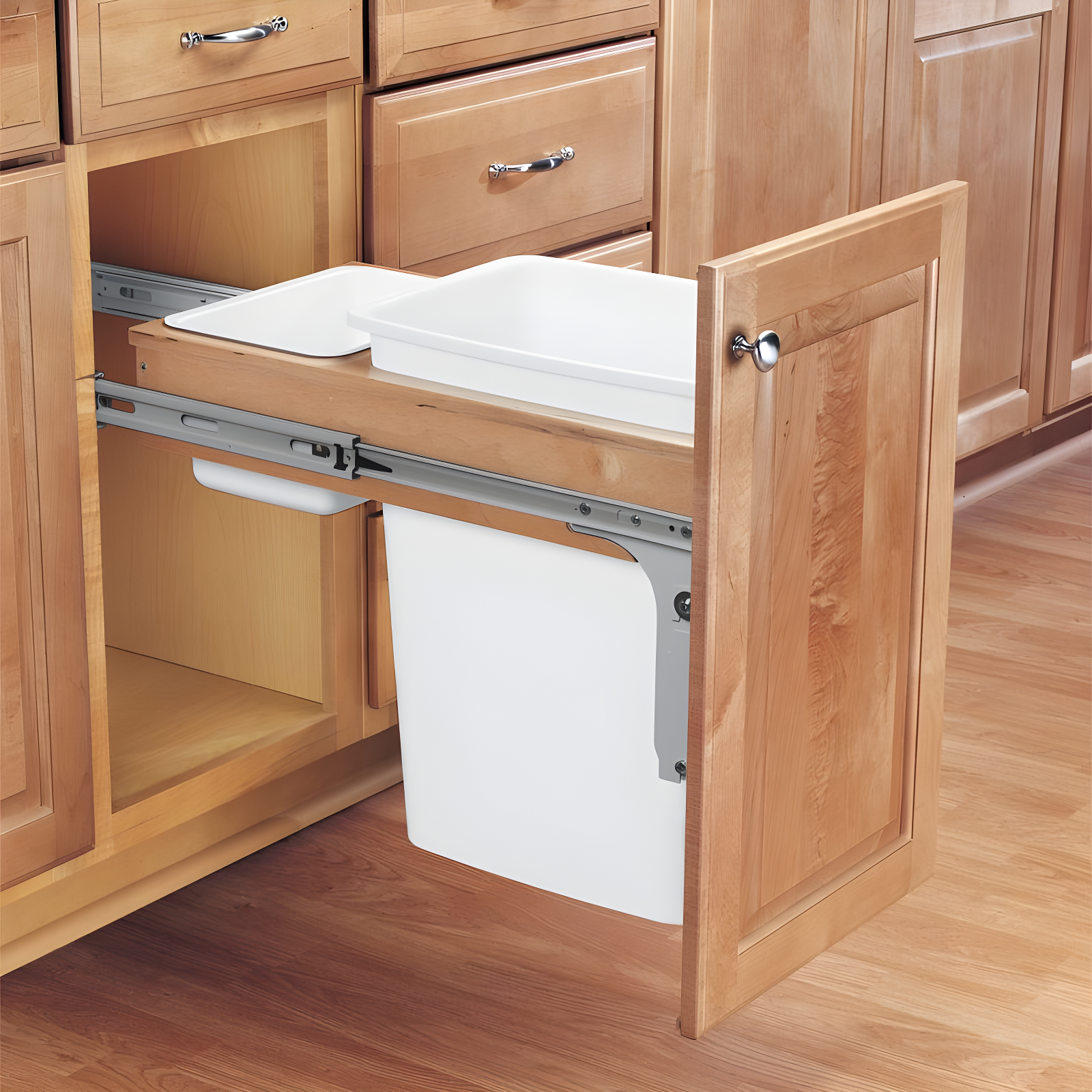 Rev-A-Shelf Rev-A-Shelf Single Pullout Top Mount Trash Can