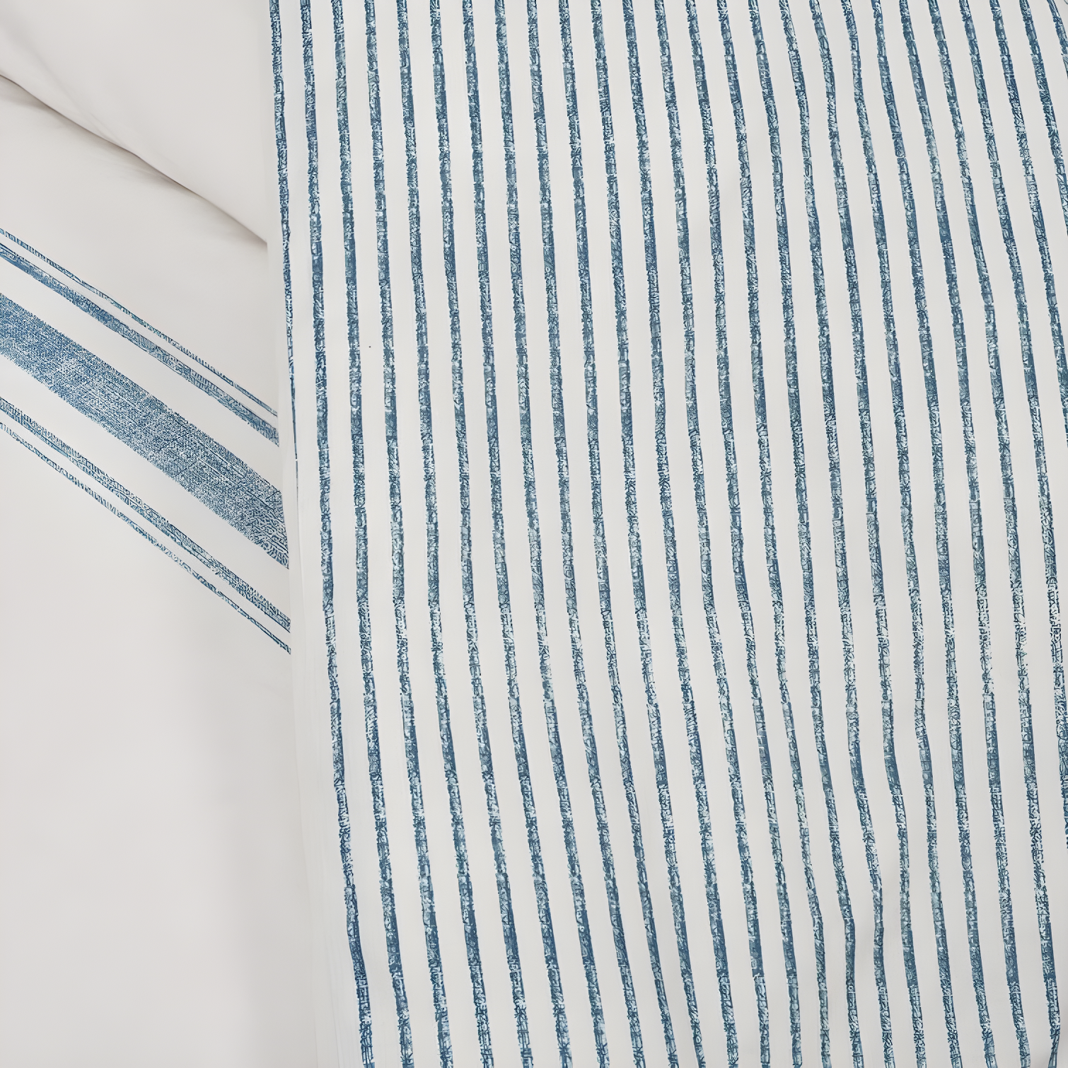 Farmhouse Standard Cotton Reversible Comforter Set