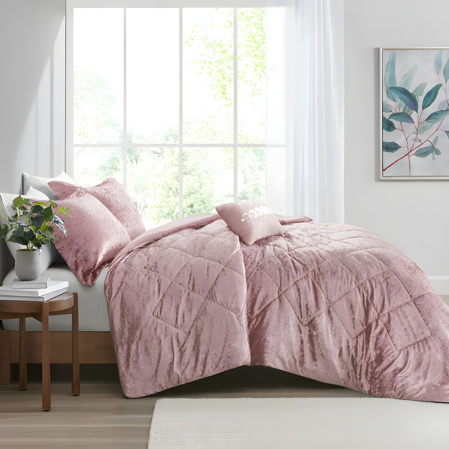 Felicia Crushed Velvet Comforter Set with Throw Pillow