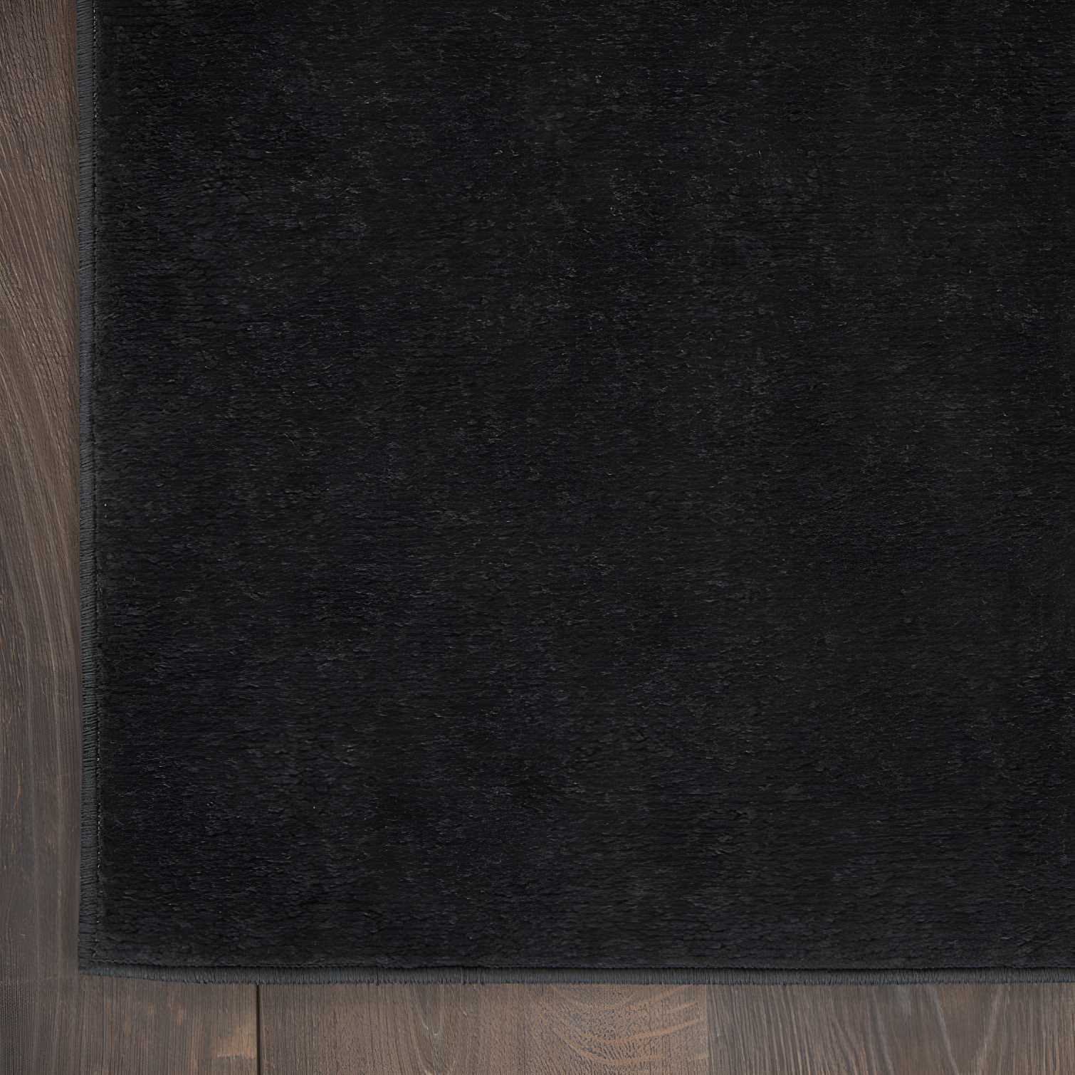 Latitude Run® Yolonda Modern Black Area Rug