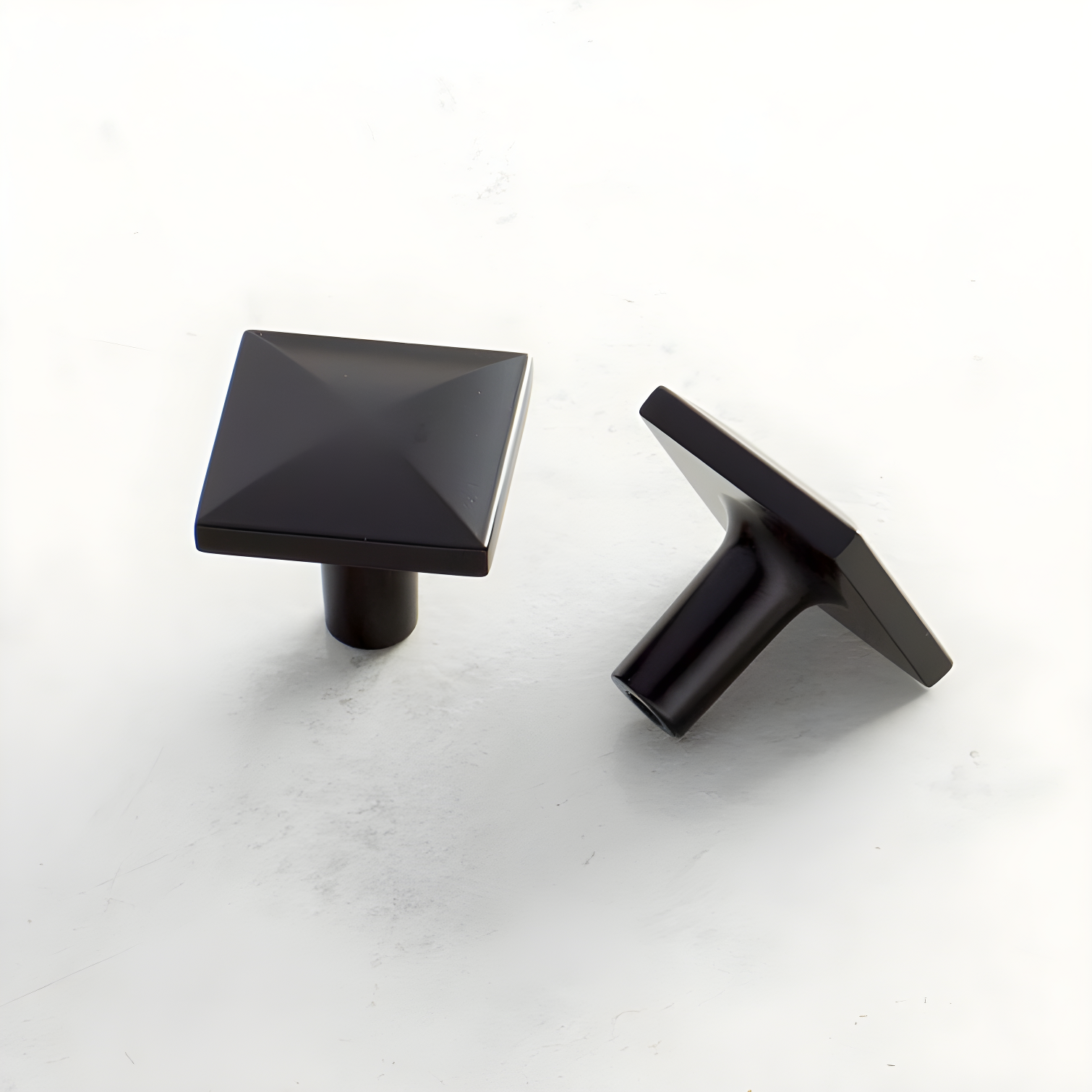 1 1/8" Length Square Knob Multipack