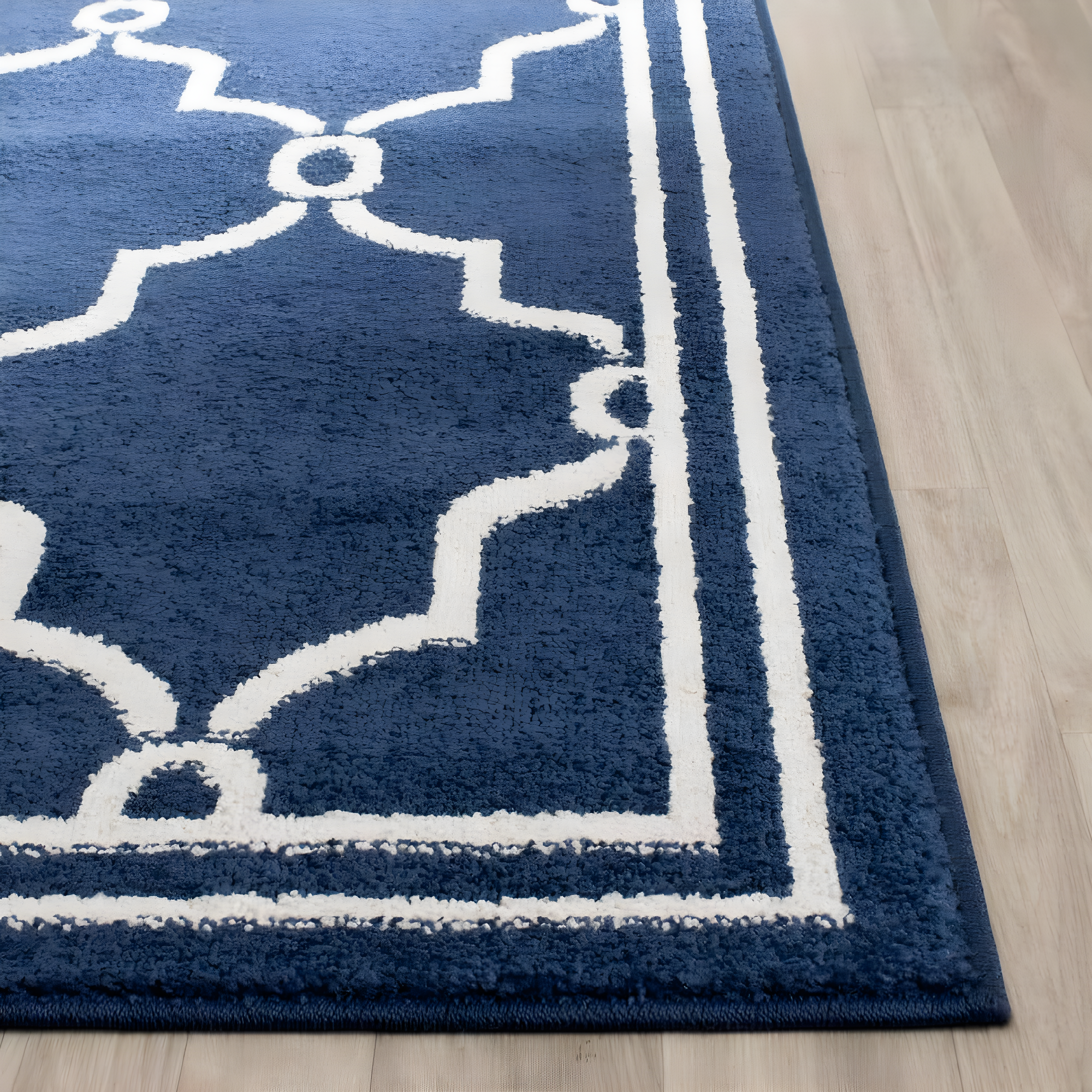Amherst AMT414 Power Loomed Indoor Area Rug - Navy/Beige - 9'x12' - Safavieh