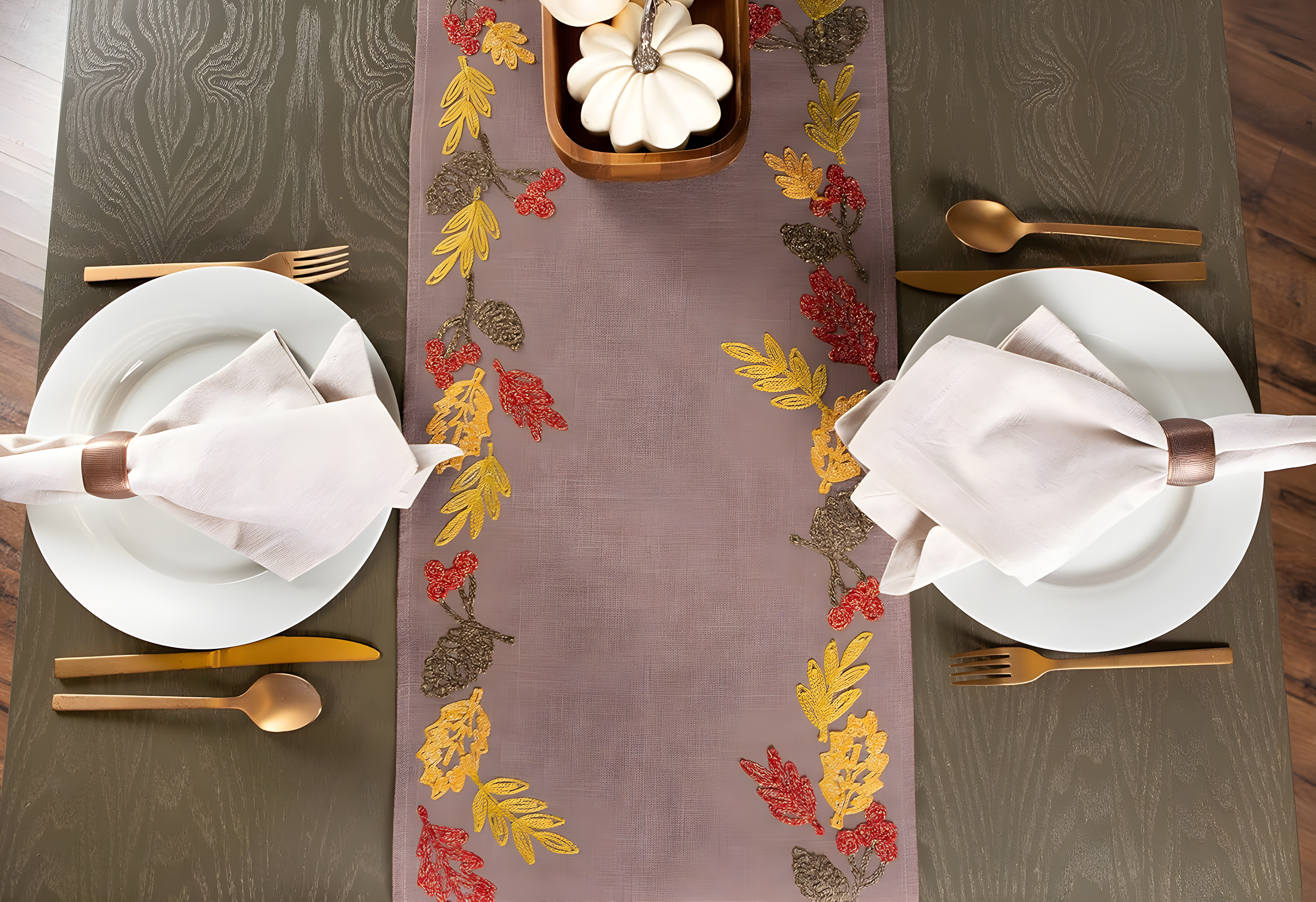 DII 70x14" Polyester Fabric Shimmering Leaves Embroidered Table Runner in Brown
