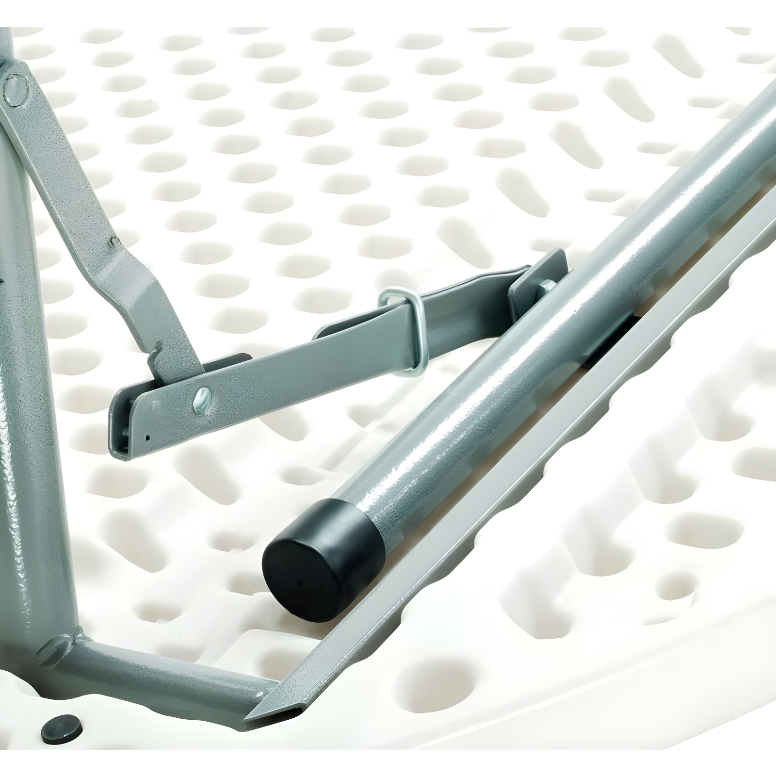 Norwood Commercial Furniture Round Blow-Molded Plastic Indoor/Outdoor Folding Training Table