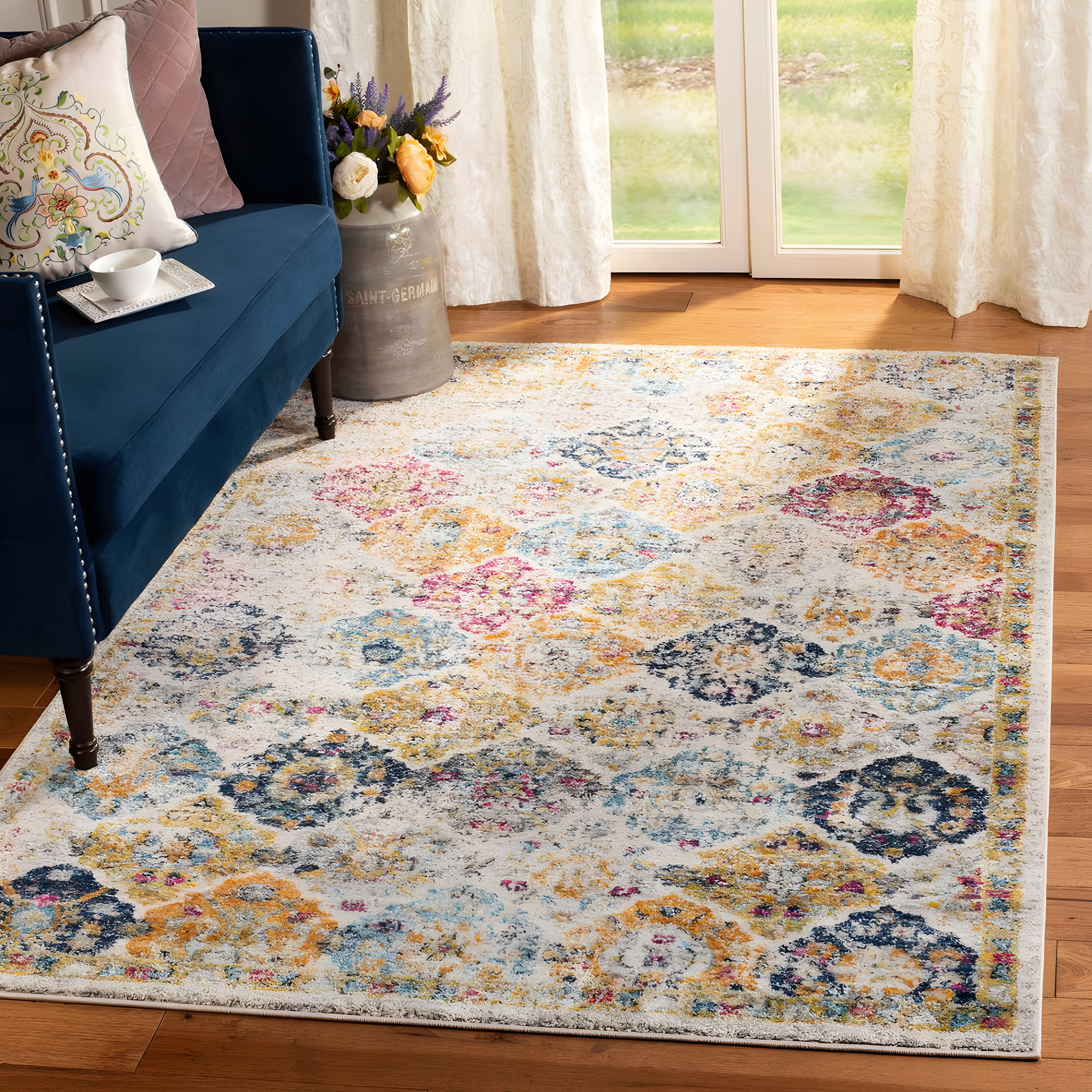 Madison MAD611 Power Loomed Indoor Area Rug - Cream/Multi - 4'x6' - Safavieh
