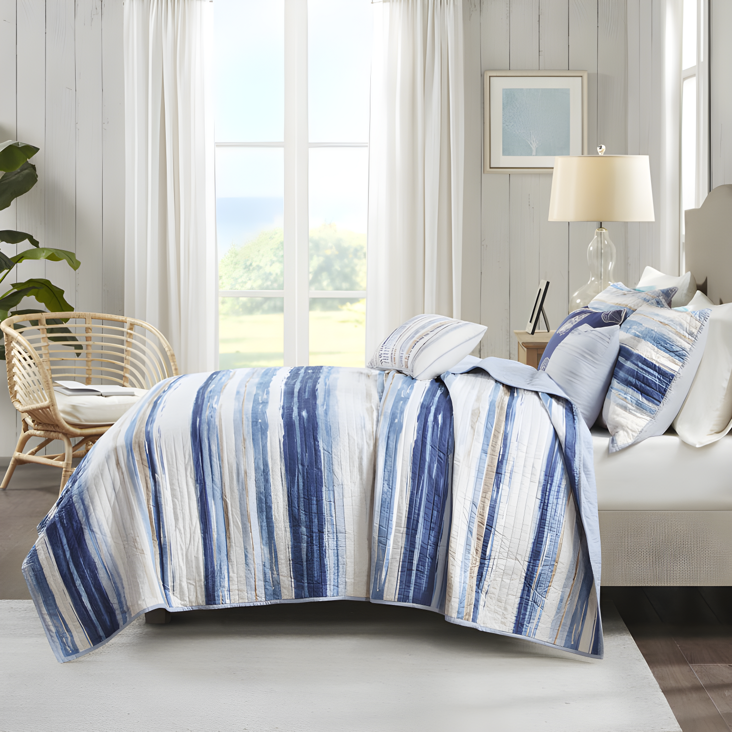 Madison Park Marina 6 Piece Printed Quilt Set with Throw Pillows