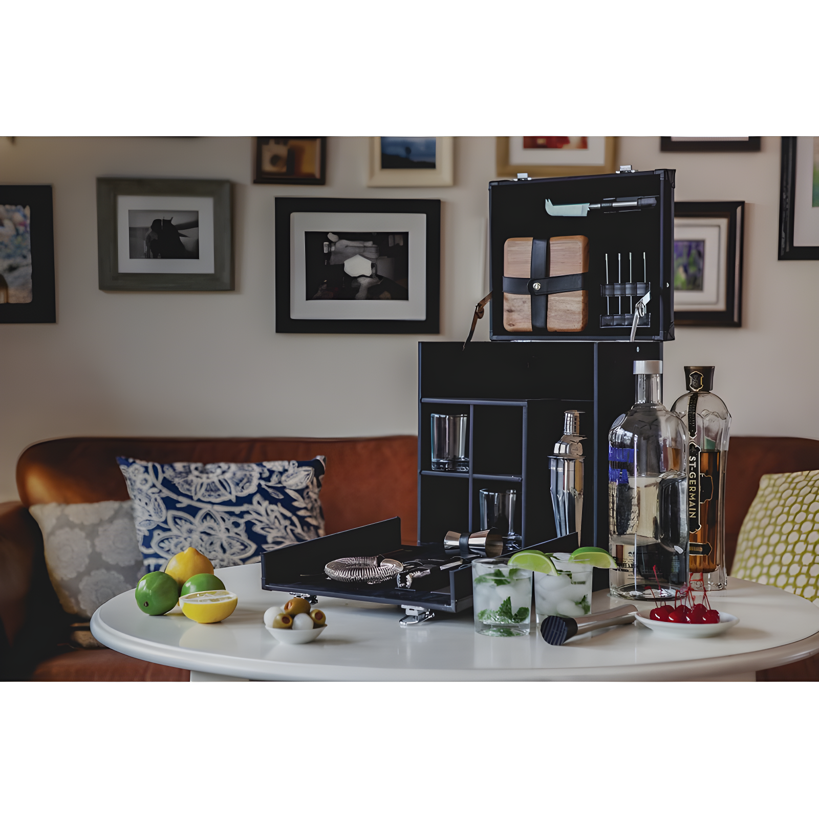 Hamilton Bartender Kit - Portable Bar Case with Cocktail Set