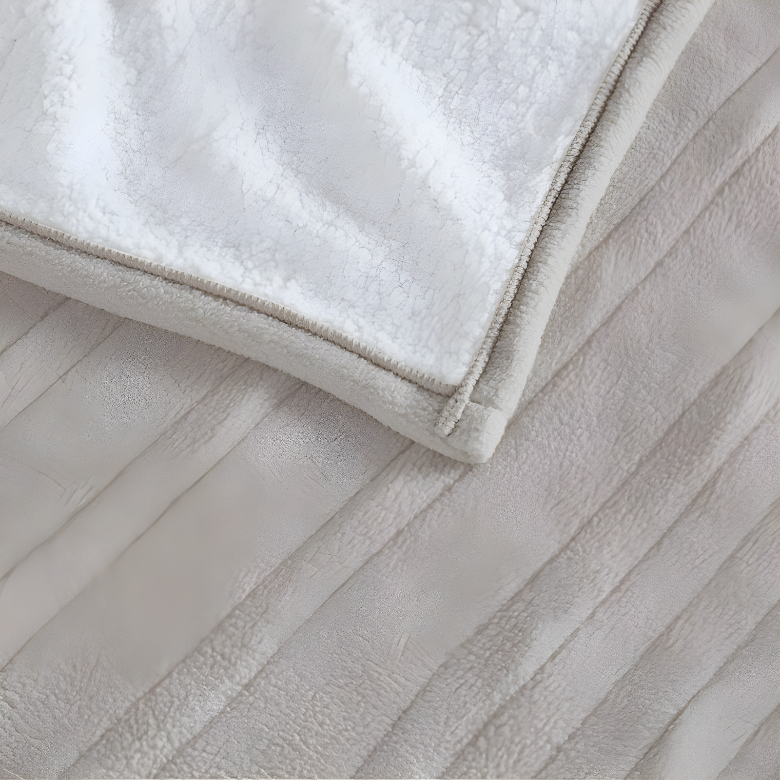 Serta Fleece to Sherpa Heated Blanket