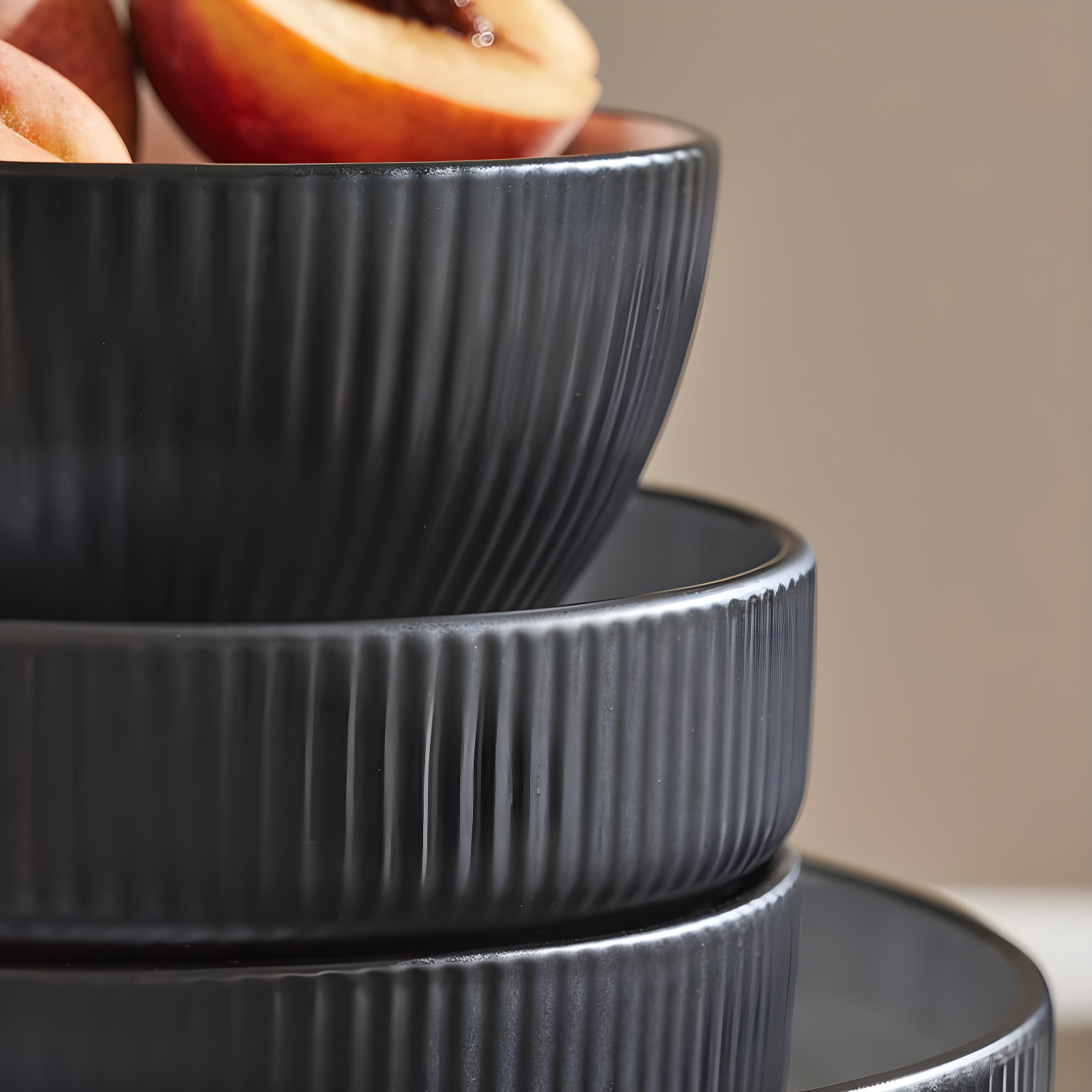 Christian Siriano Christian Siriano Larosso 12-Piece Dinnerware Set with Dinner Bowls and Pasta Bowls, Stoneware