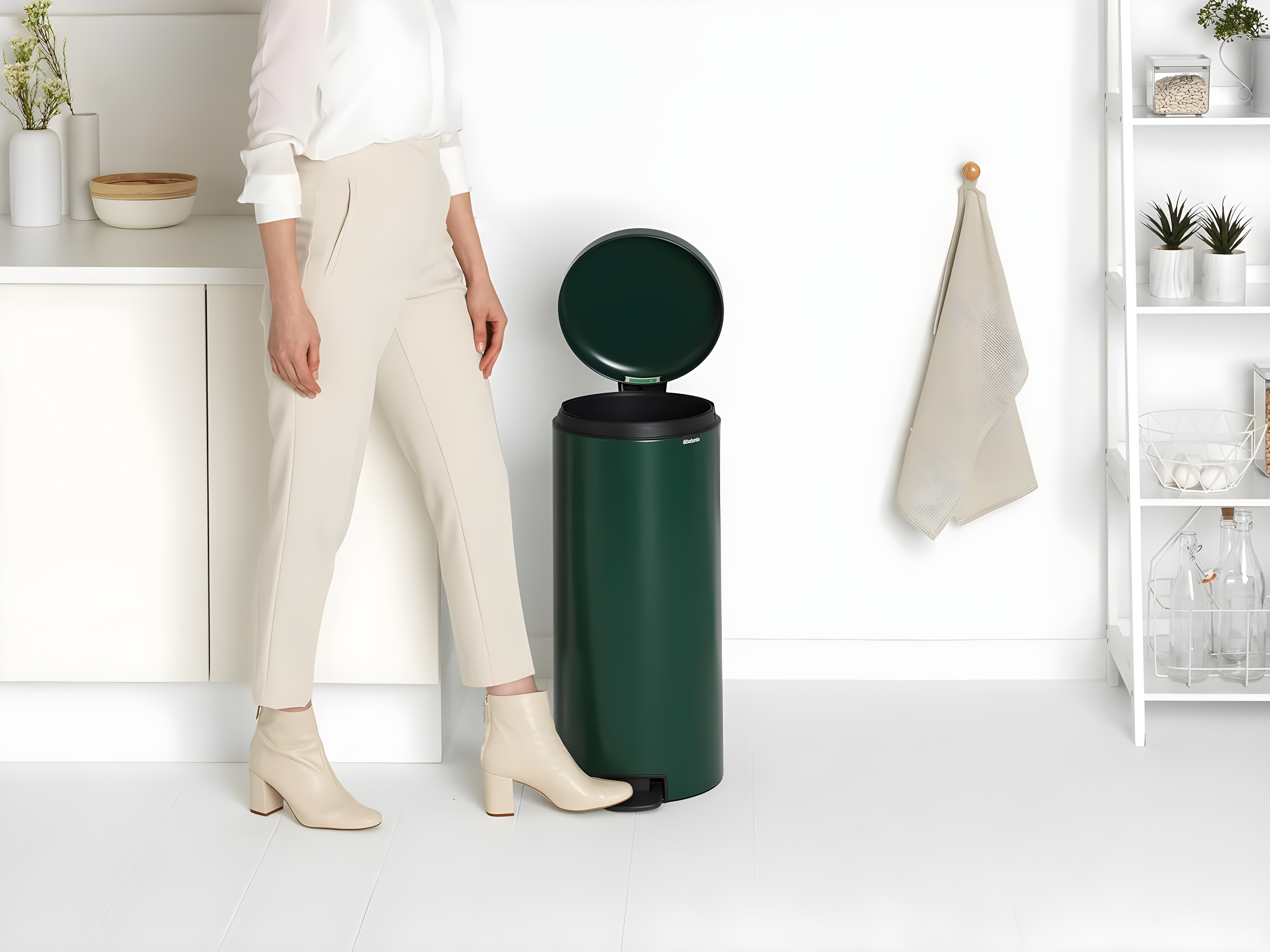 Brabantia NewIcon Step On Trash Can, 8 Gallon (30 Liter)