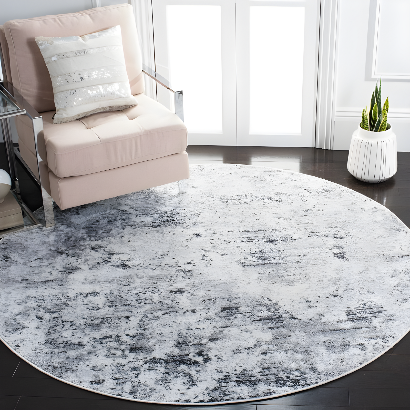 Amelia ALA705 Power Loomed Area Rug - Grey/Ivory - 6'7" round - Safavieh.