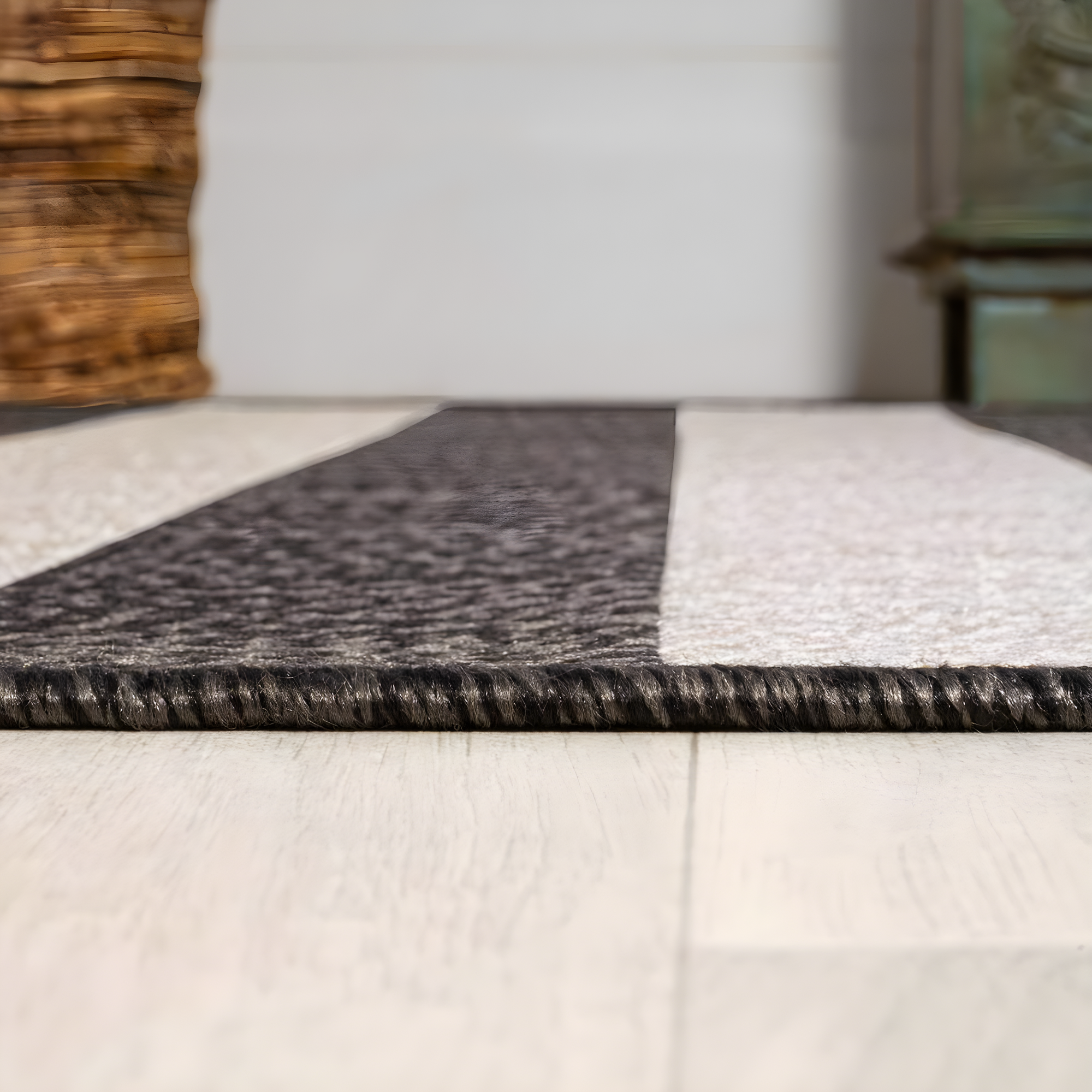3' x 5' Negril Two-Tone Wide Stripe Indoor/Outdoor Area Rug, Black/Beige - JONATHAN Y