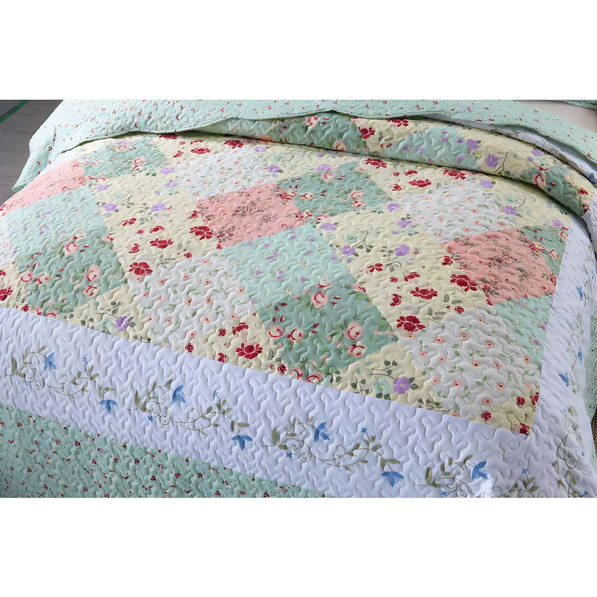 MarCielo Floral Quilt Set