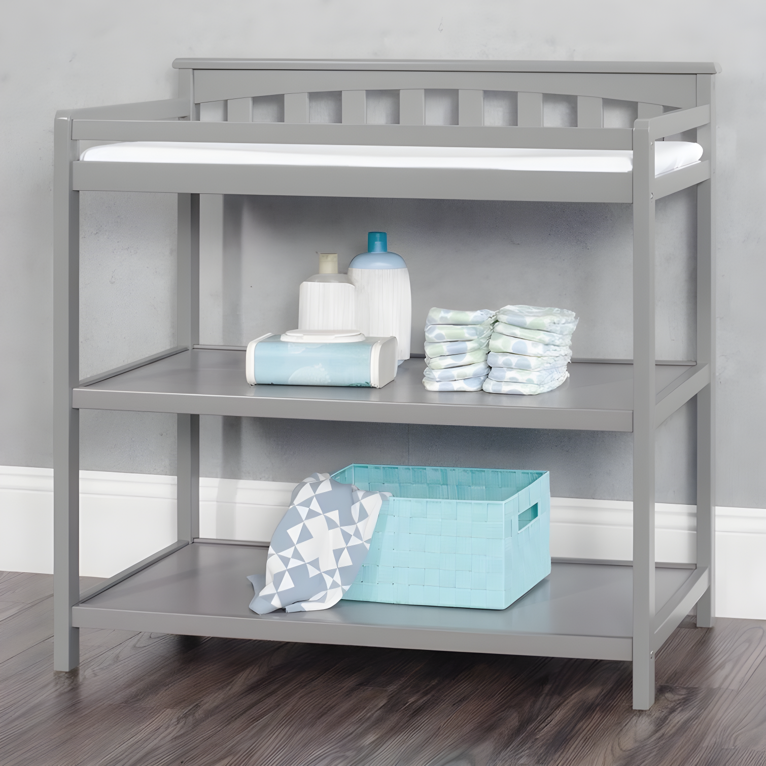 Camden Child Craft Arch Top Changing Table with Pad