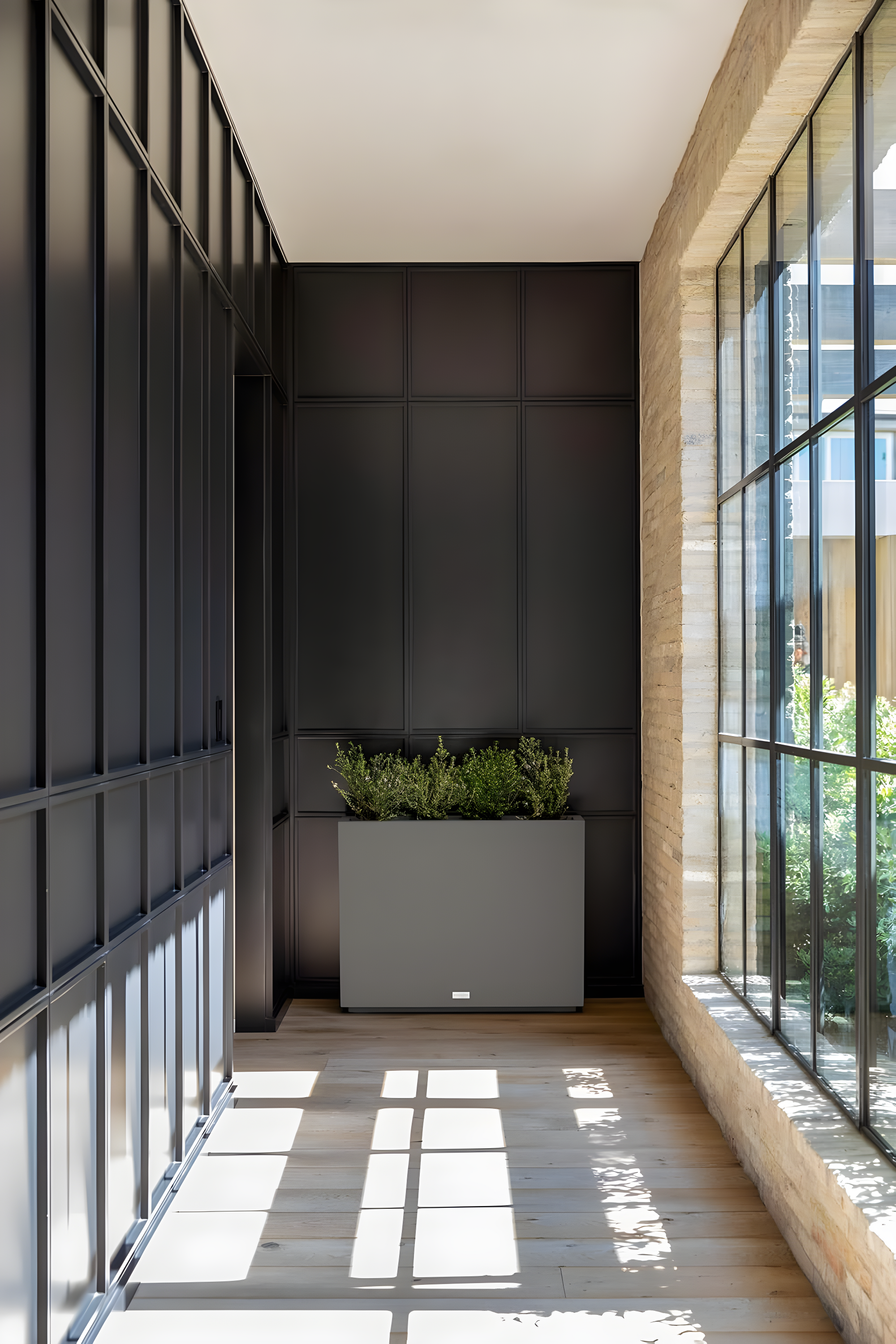 Block Series Span Planter