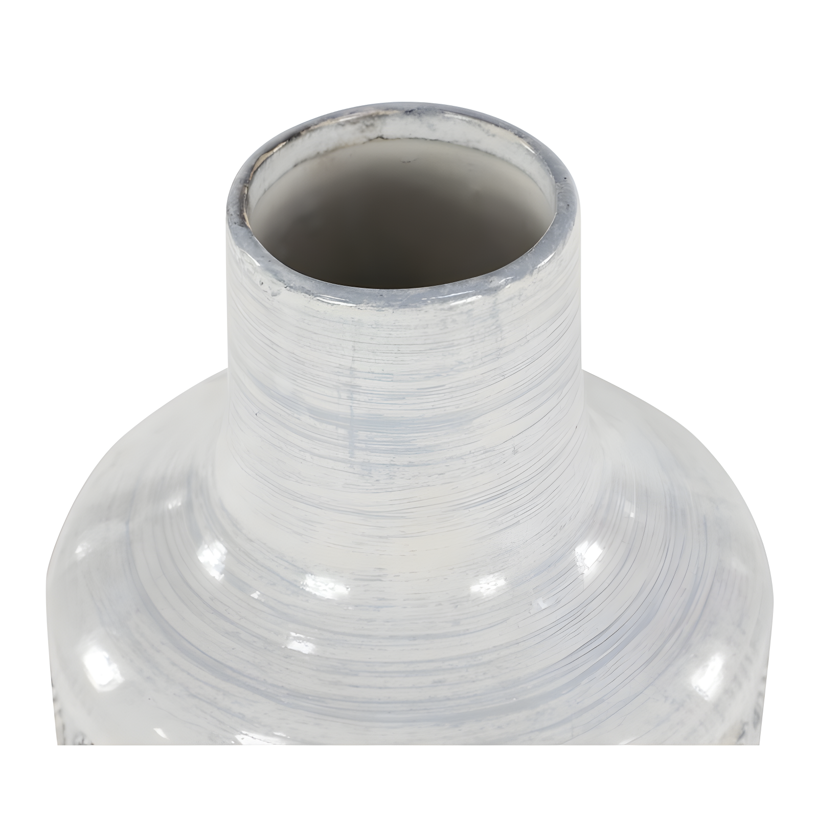 CosmoLiving by Cosmopolitan Porcelain Ceramic Floral Decorative Vase