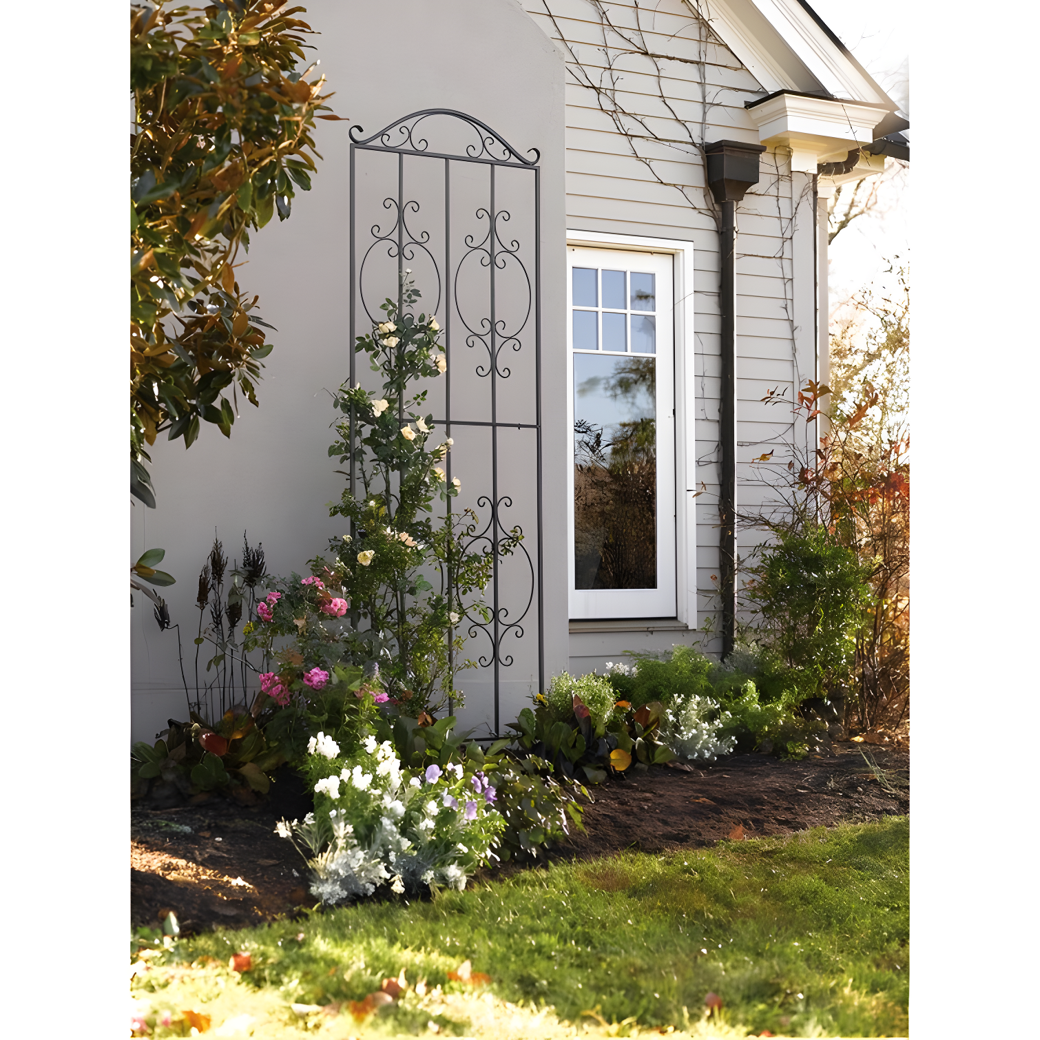 Plow & Hearth Montebello 109'' H x 32'' W Iron Gothic Trellis