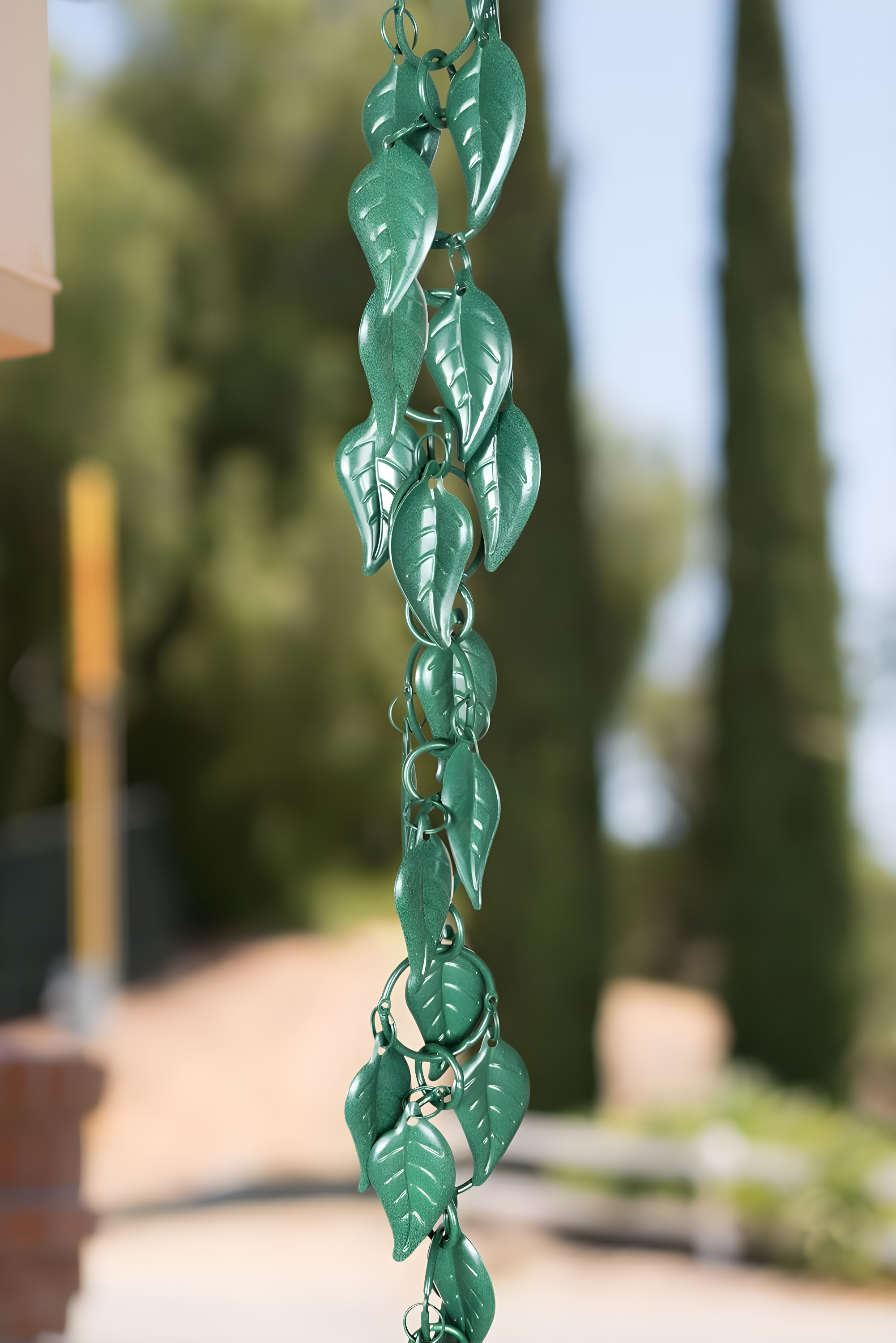 Aluminum Cascading Leaves Rain Chain Replacement Downspout for Gutters