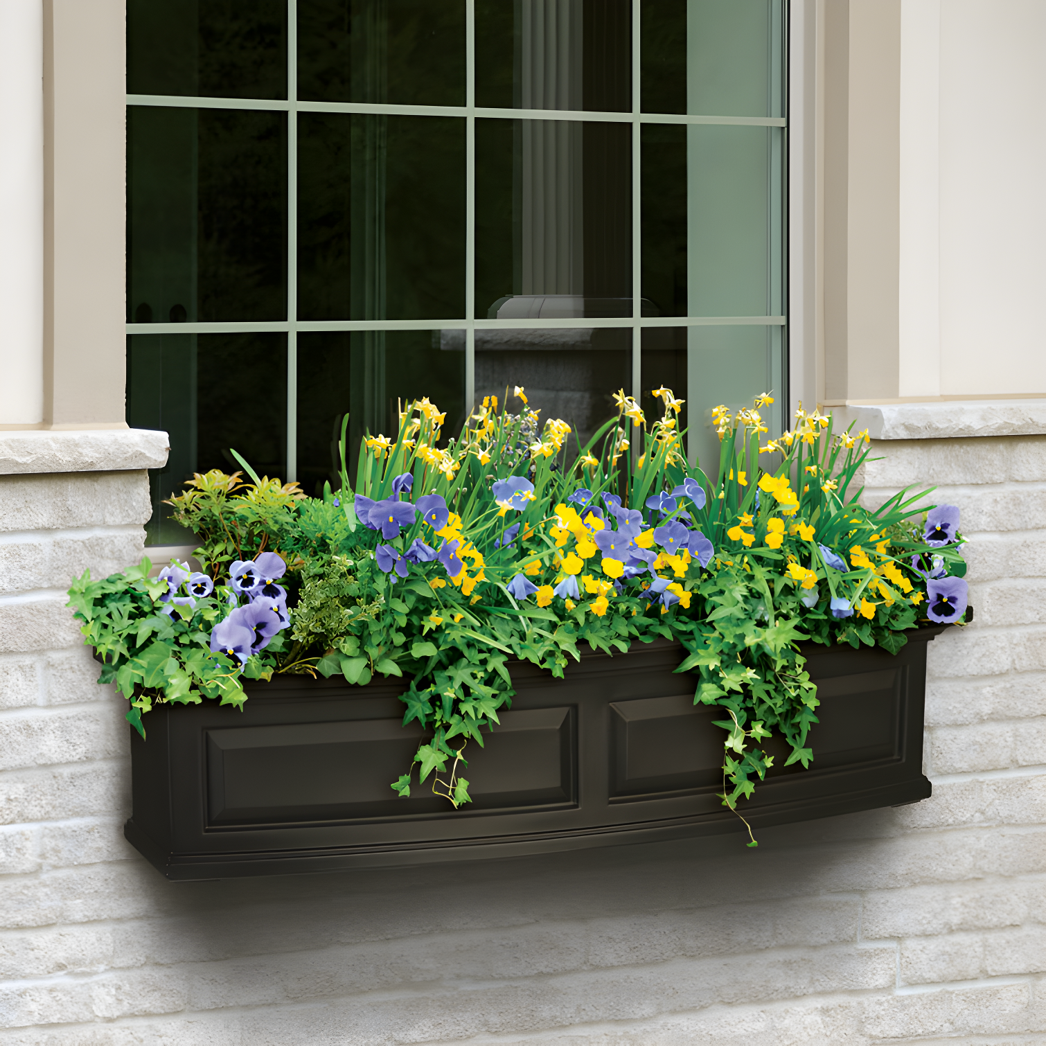 Nantucket Resin Window Box with Water Reservoir