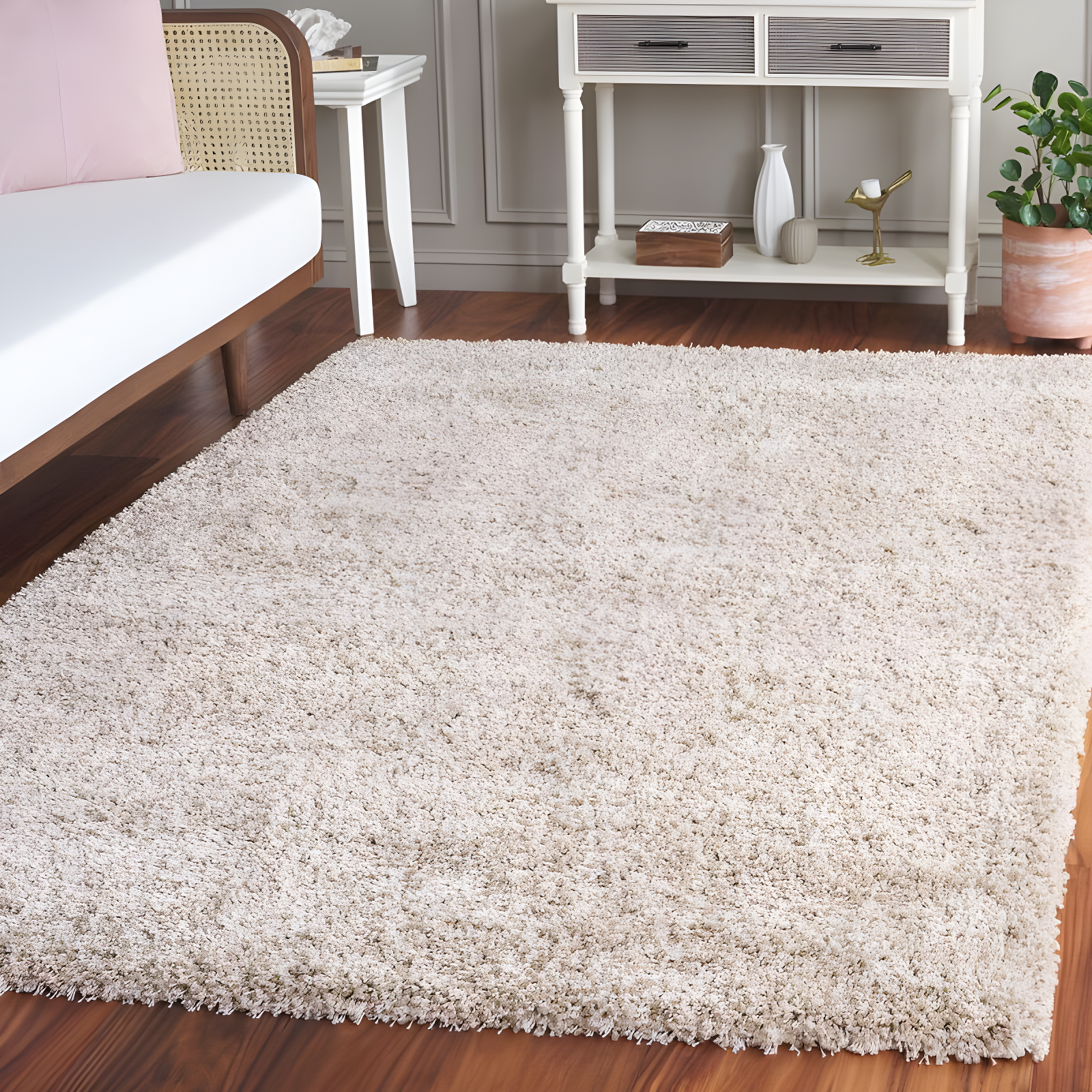 Shag SG151 Power Loomed Indoor Area Rug - Beige - 5'3"x7'6" - Safavieh.